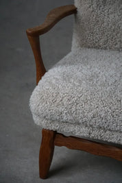 Viggo_Boesen_Highback_Chair,_Danish_Organic_Modern_Design