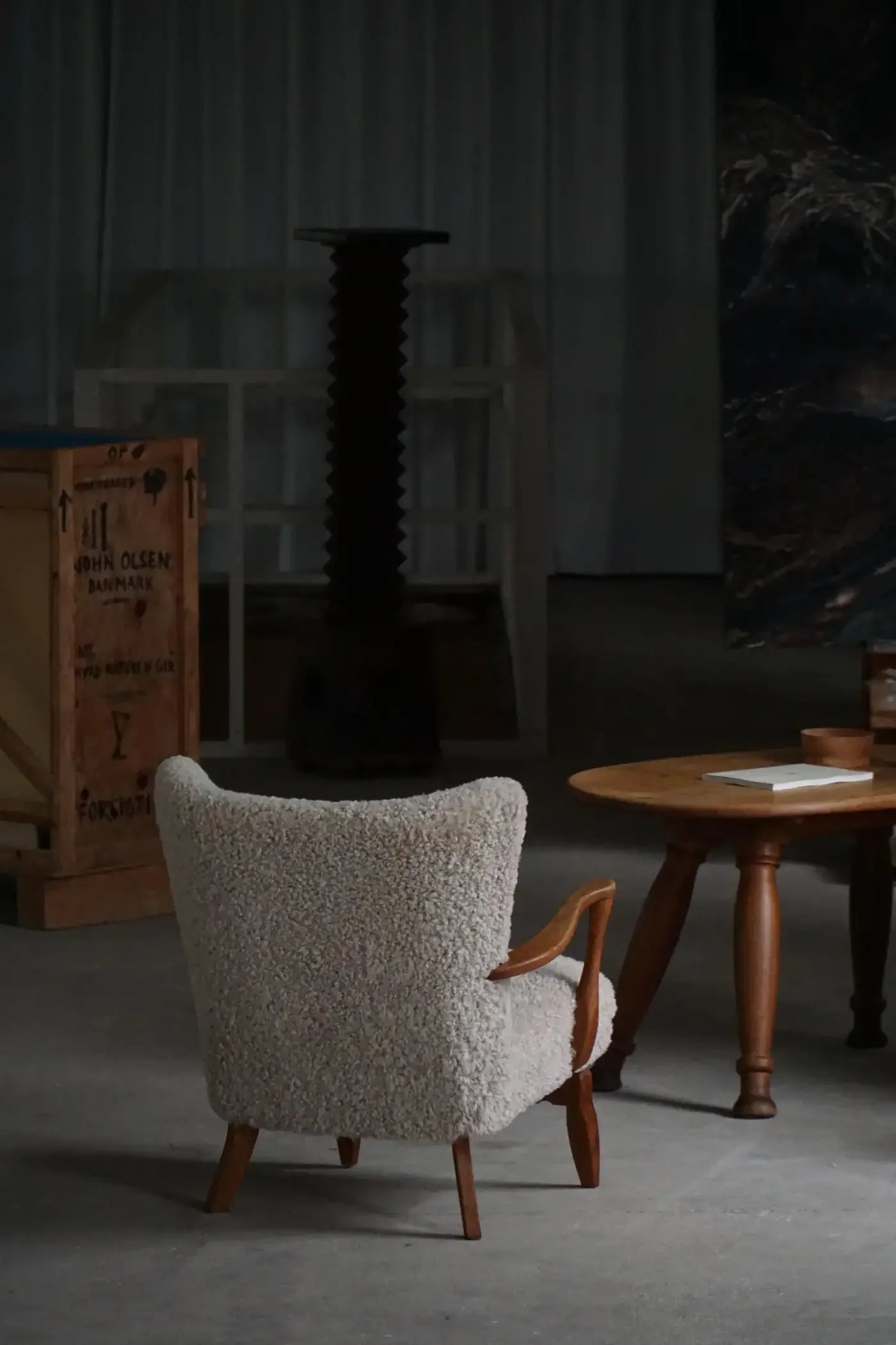 Viggo_Boesen_Lounge_Chair,_Danish_Organic_Modern_Design