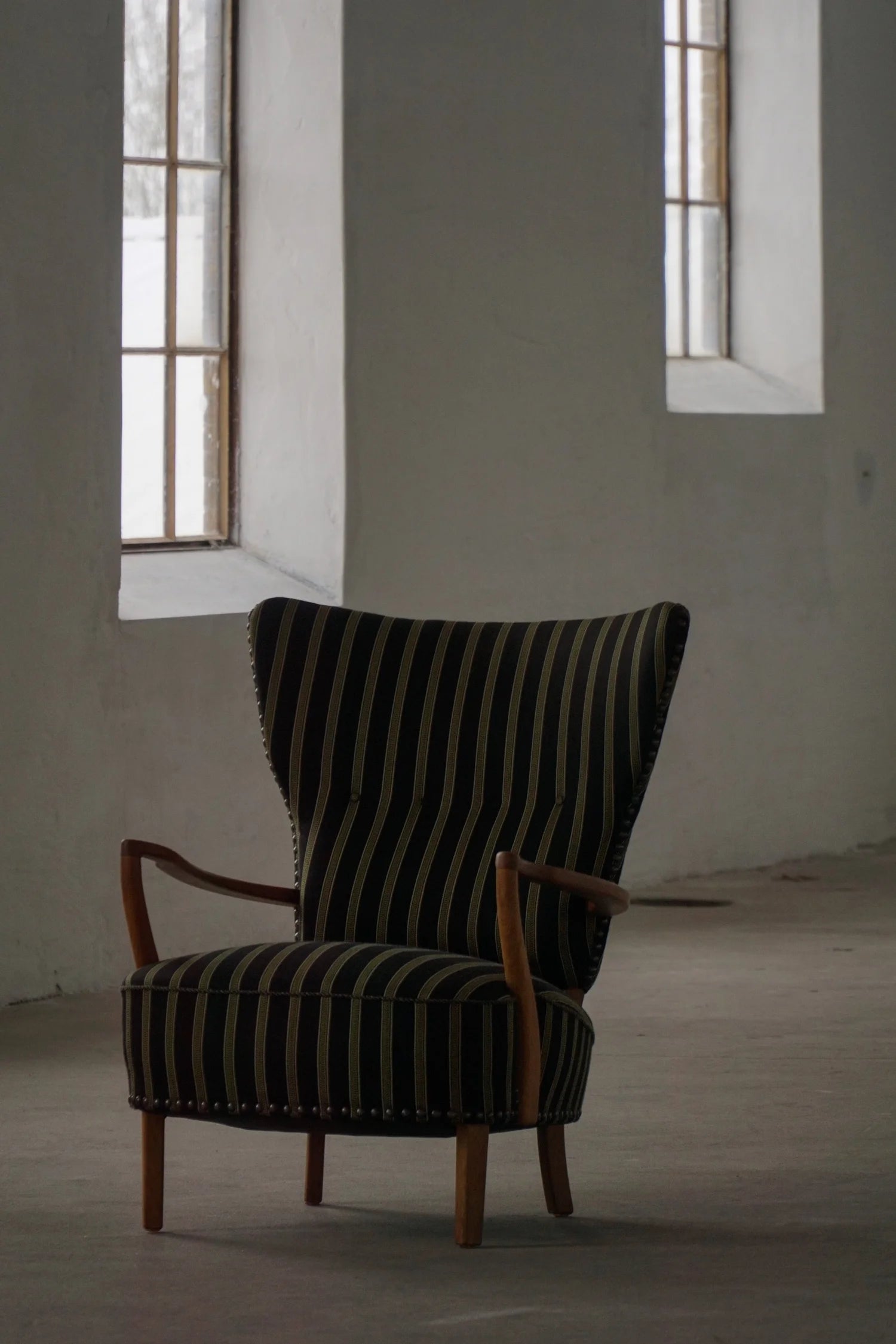 Viggo_Boesen_Wingback_Lounge_Chair_in_Oak,_Danish_Organic_Modern_Design