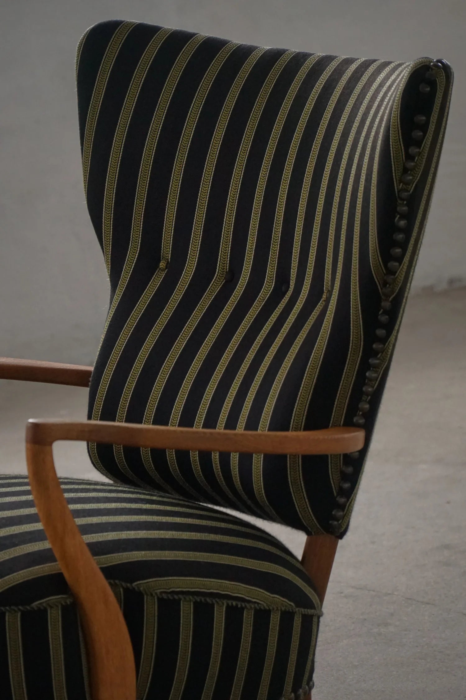 Viggo_Boesen_Wingback_Lounge_Chair_in_Oak,_Danish_Organic_Modern_Design