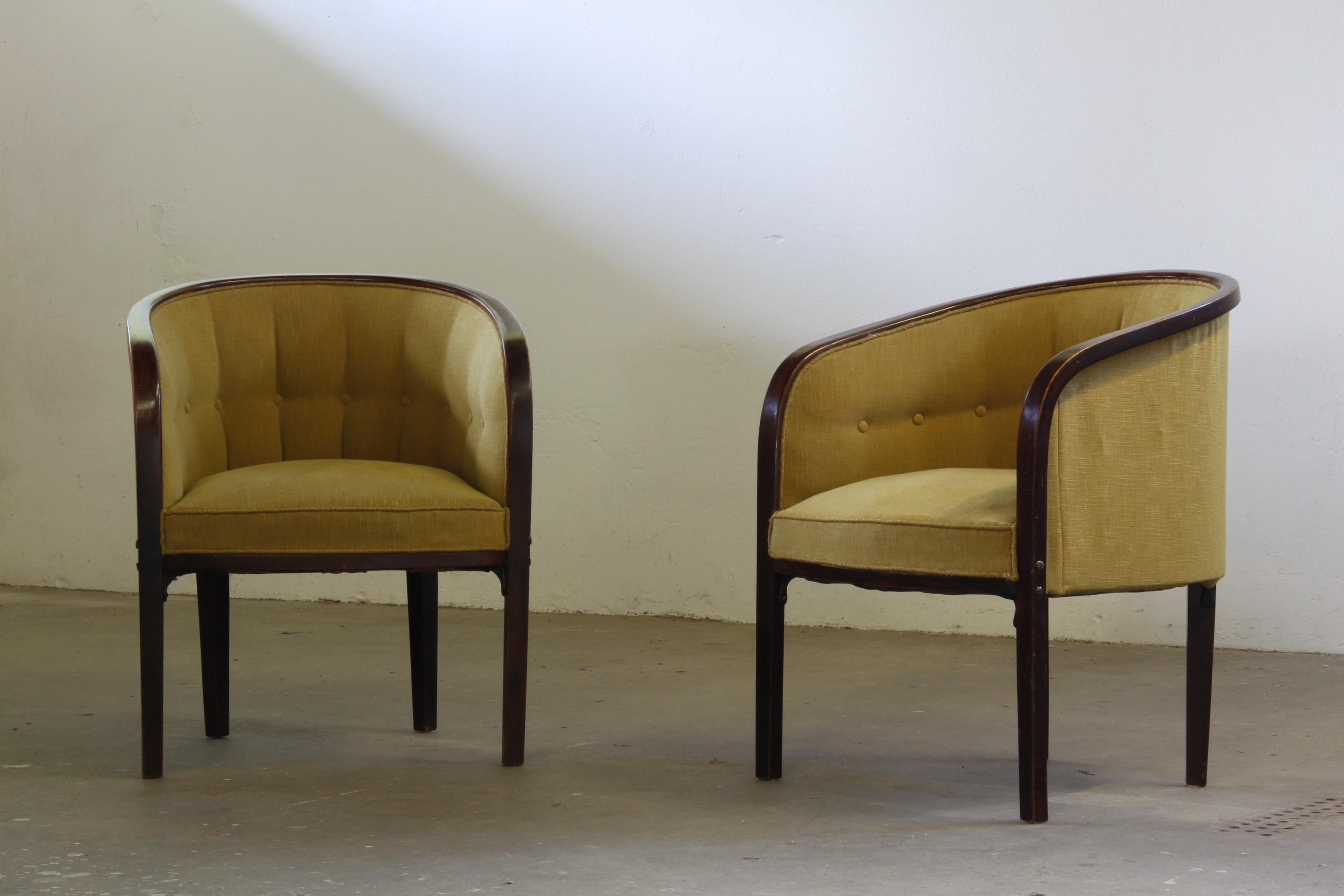 Set_of_2_Josef_Hoffmann_Jugendstil_Armchairs_by_Jacob_&_Josef_Kohn,_Austria,_circa_1910