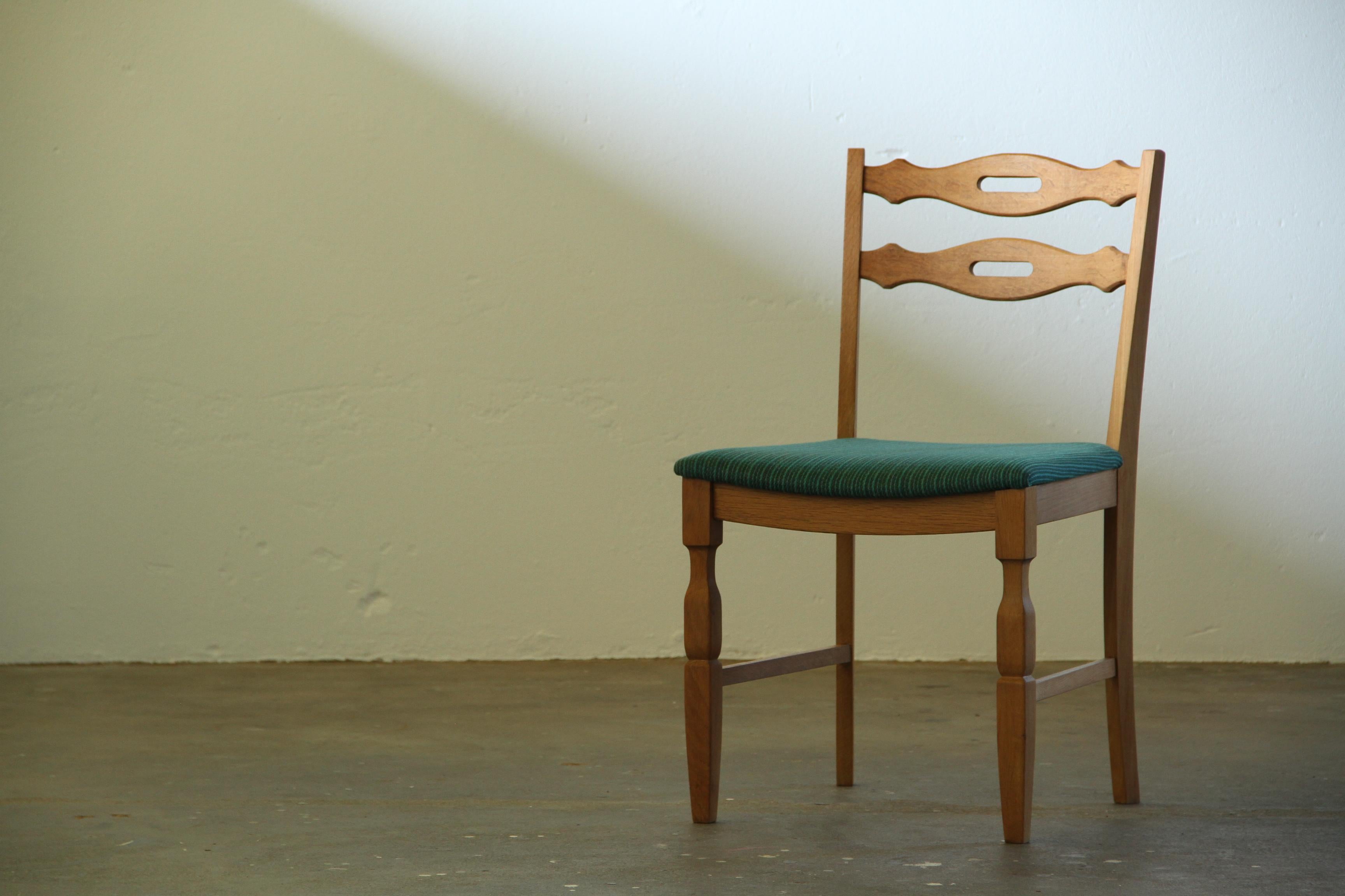 Set_of_6_Danish_Brutalist_Oak_Dining_Chairs_with_Green_Upholstery_in_the_Style_of_Henning_Kjærnulf,_1960s