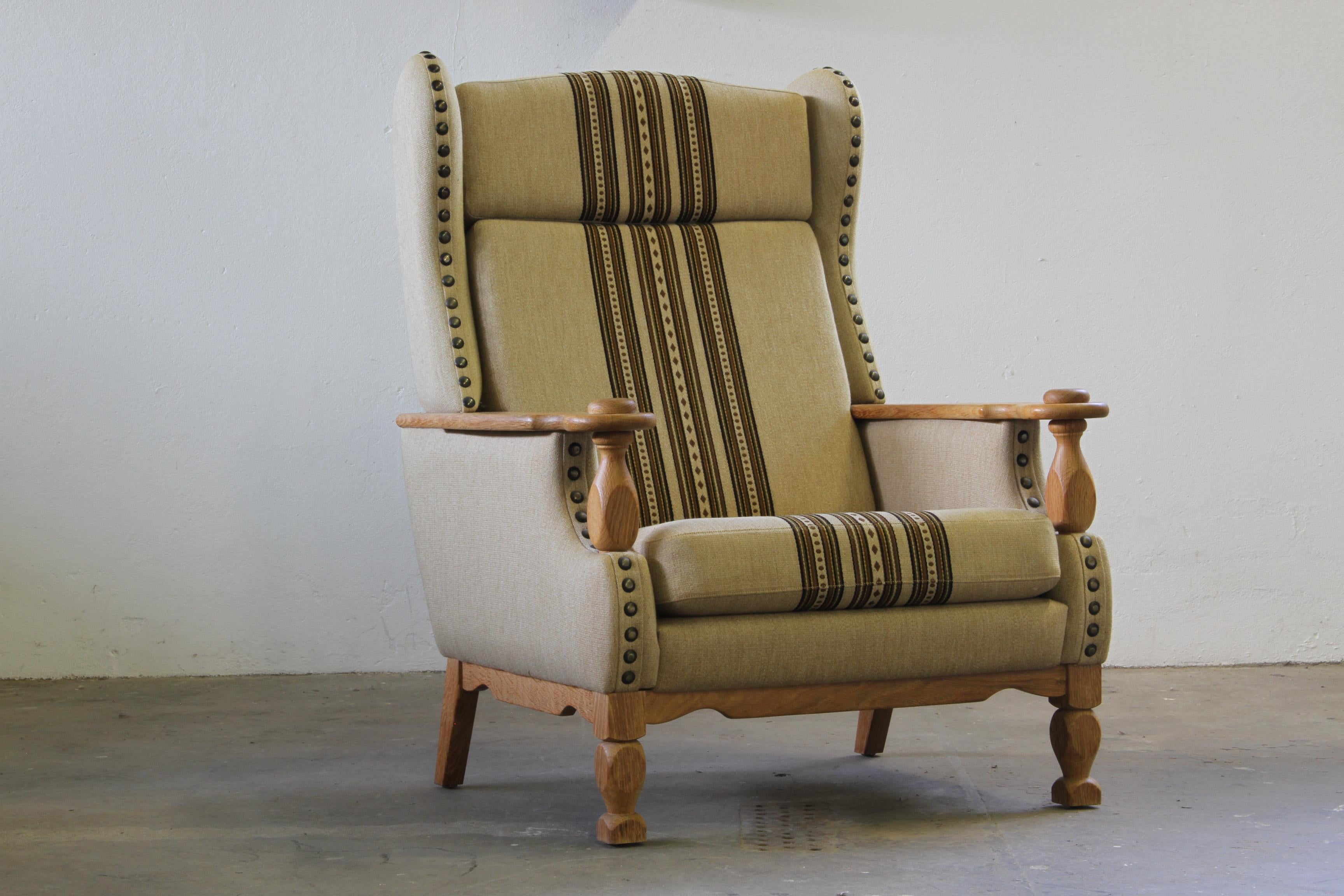 Danish_Brutalist_High-Back_Oak_Lounge_Chair_with_Original_Savak_Wool_Upholstery,_Henning_Kjærnulf_Style,_1960s