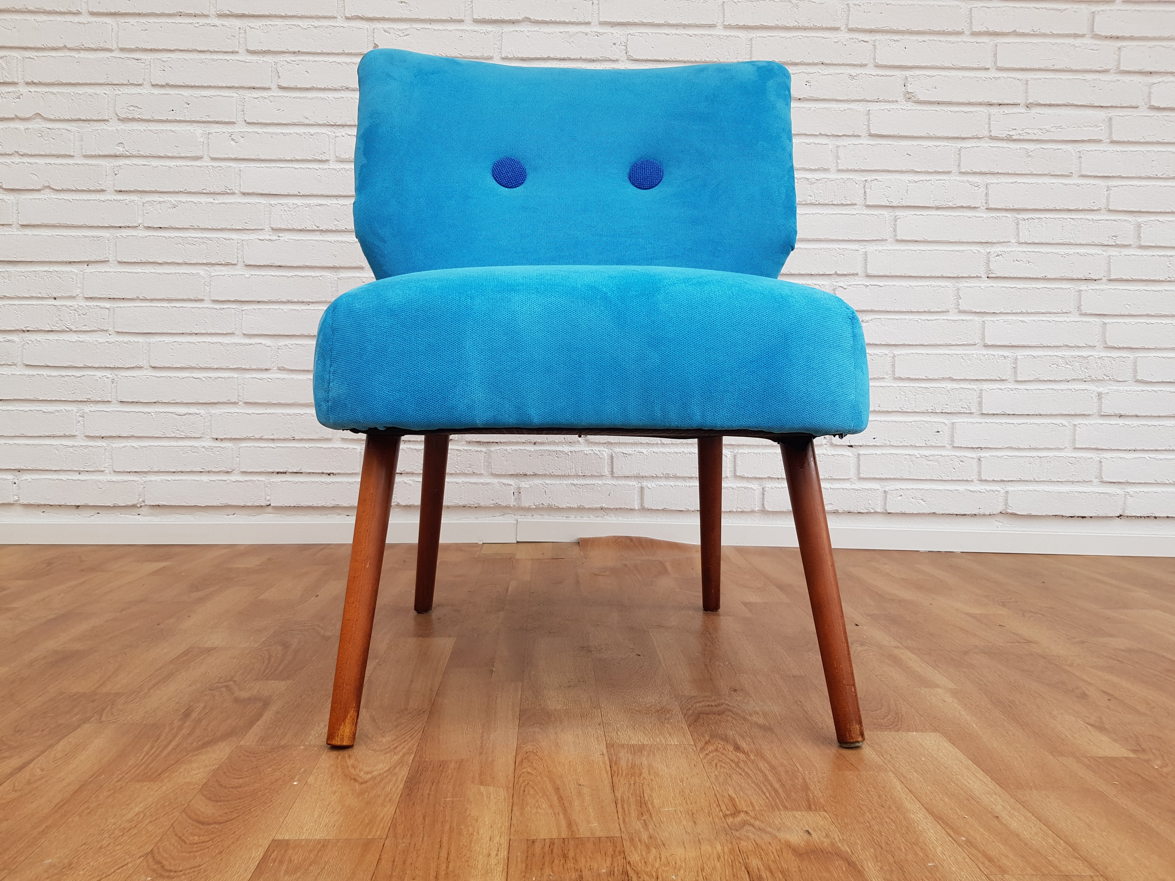 Vintage_Armchair_by_Danish_Maker_circa_1970_Denmark