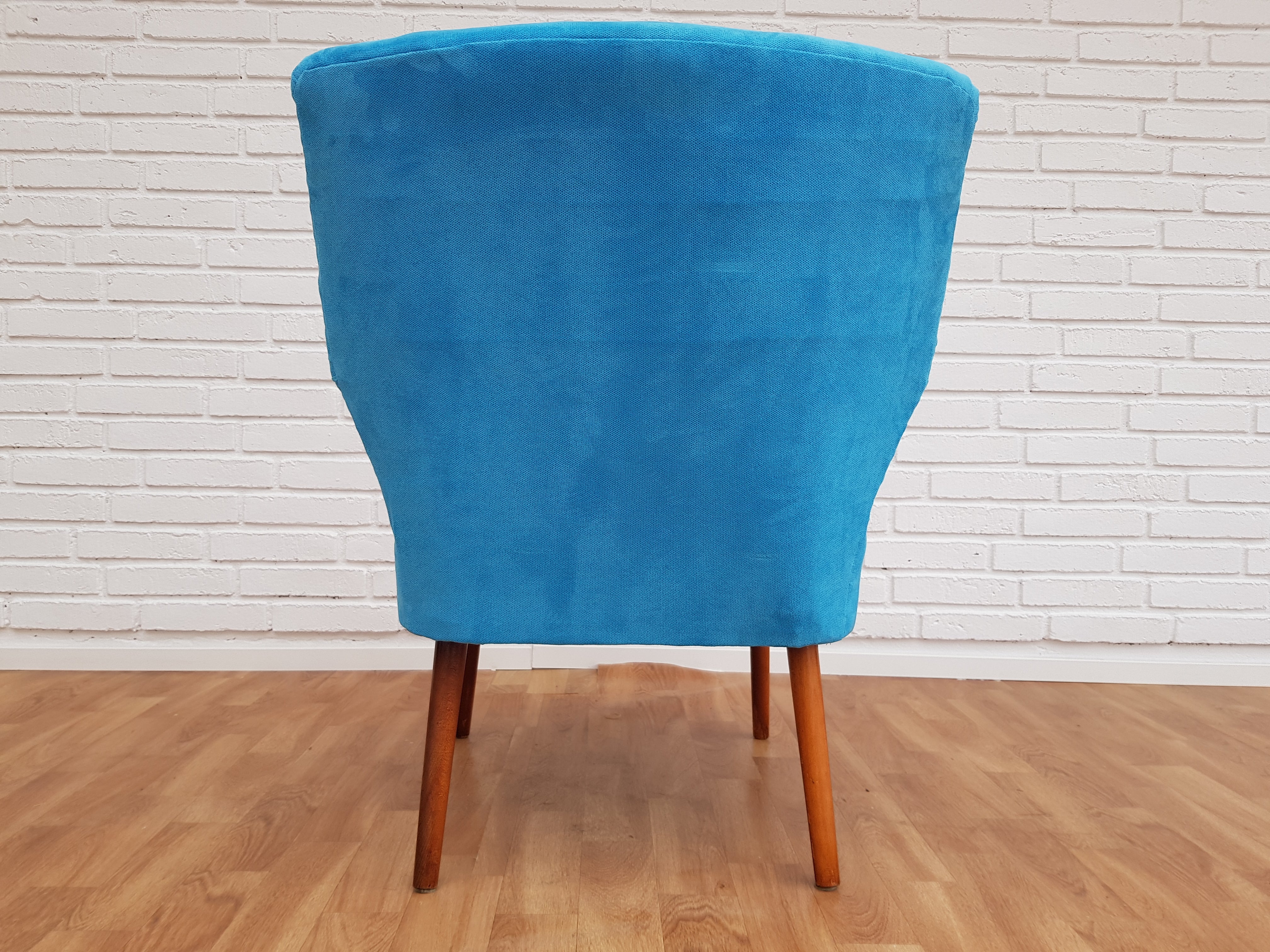 Vintage_Armchair_by_Danish_Maker_circa_1970_Denmark