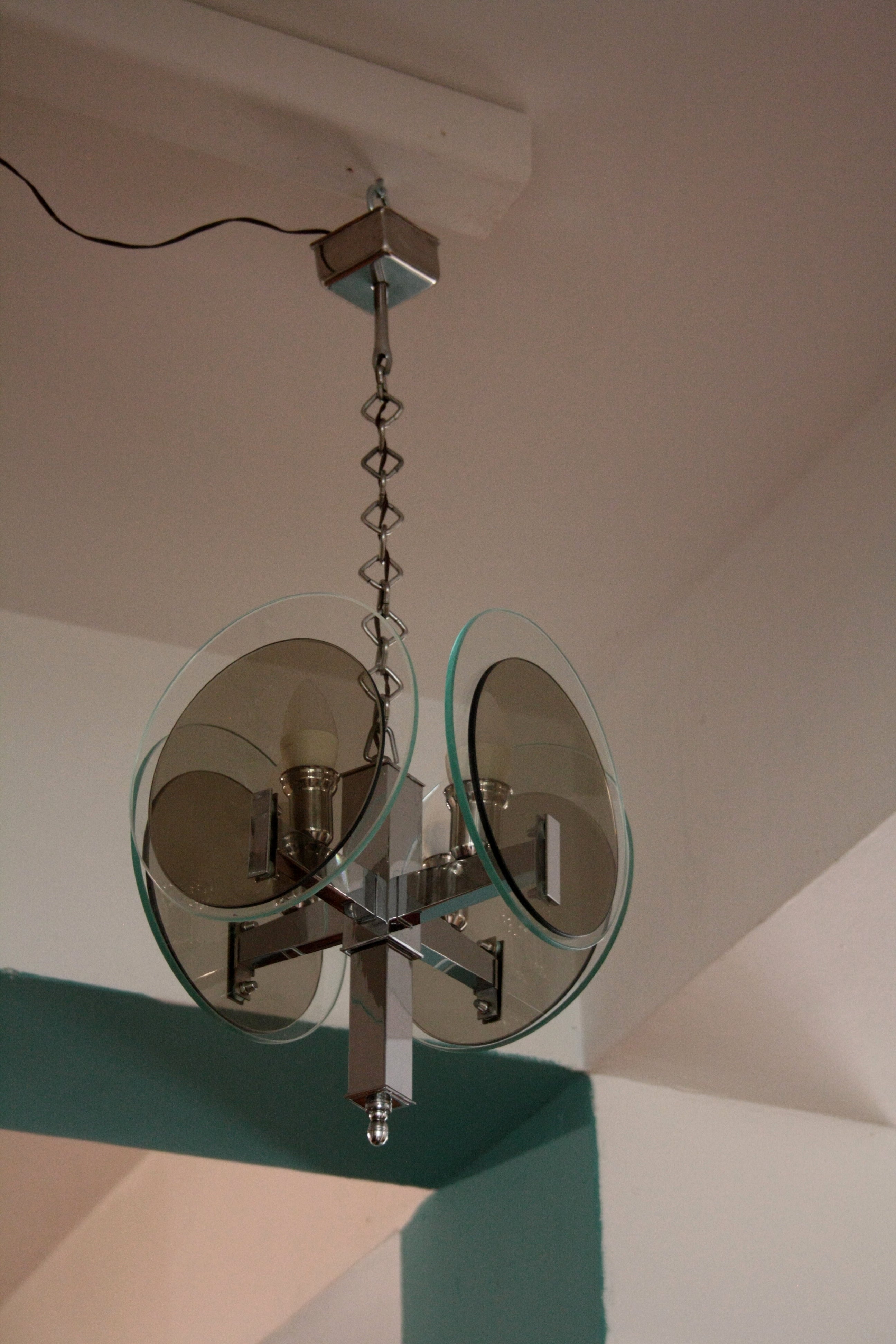 Vintage_Art_Deco_chandelier_in_chromed_metal_and_glass,_Italy,_1970s