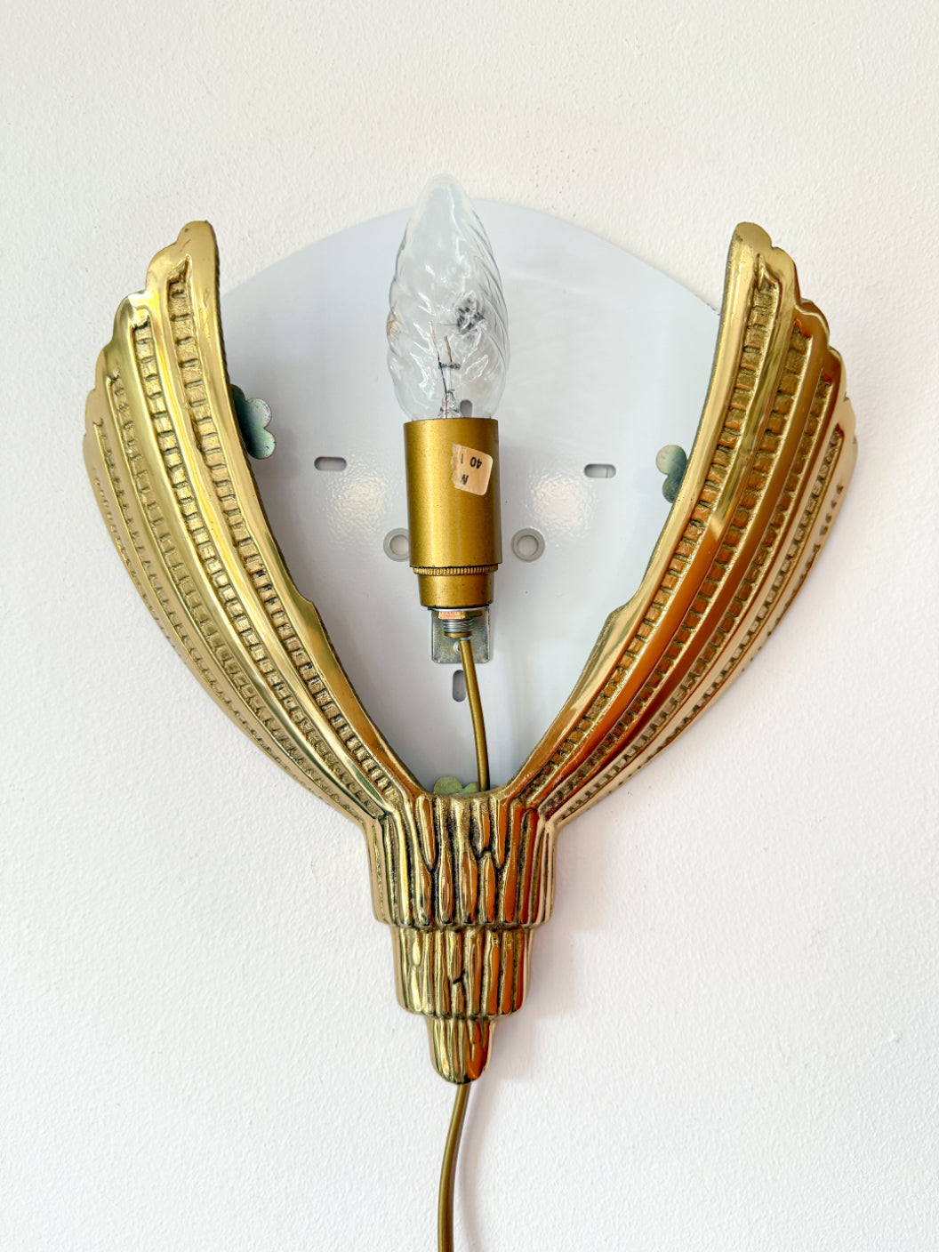 Art_Deco_Brass_and_Frosted_Glass_Wall_Sconce_by_Marcel_Hudry_or_Degué,_France