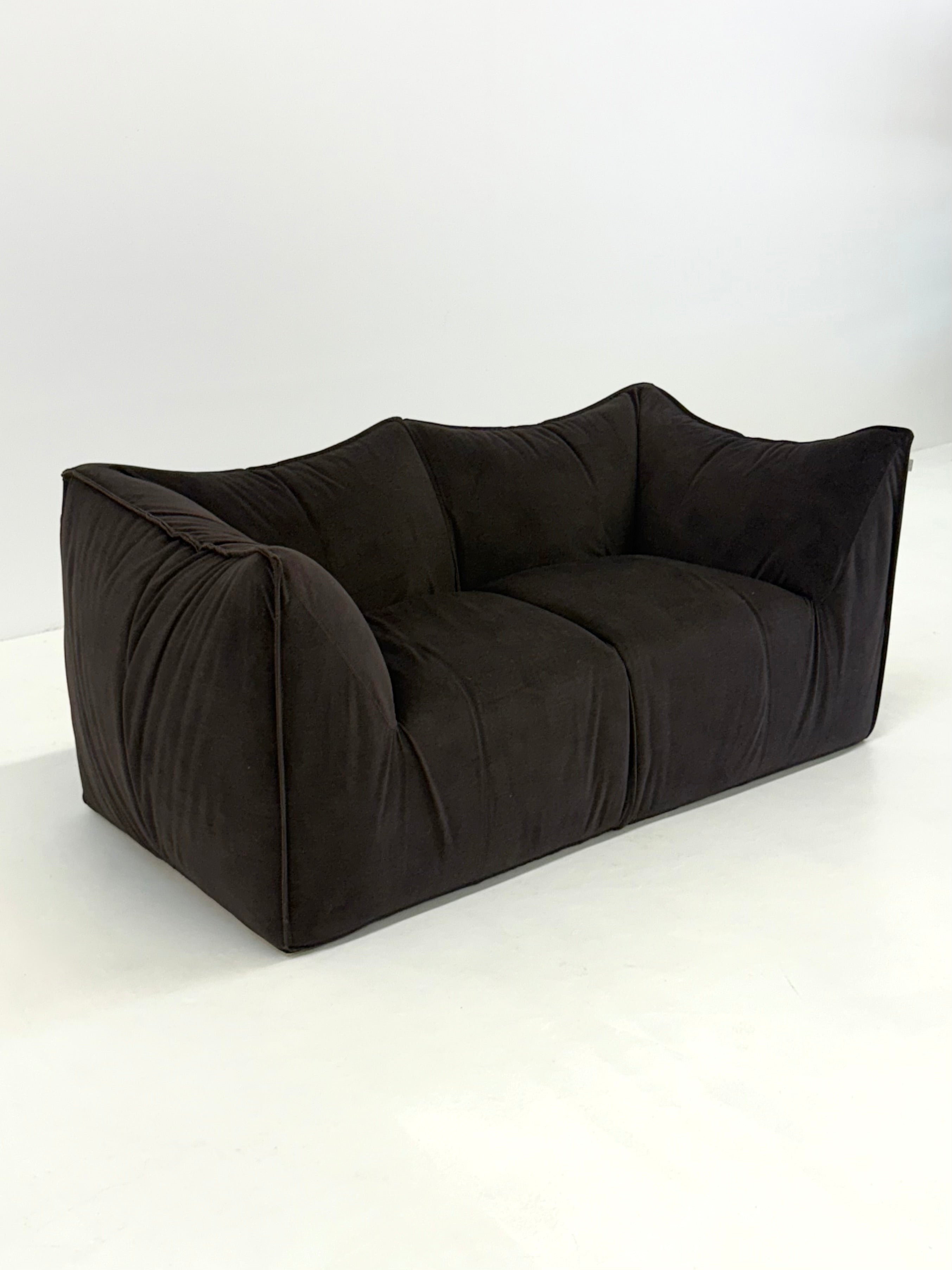 Vintage_Bambole_sofa_in_dark_brown_by_Mario_Bellini_for_B&B_Italia