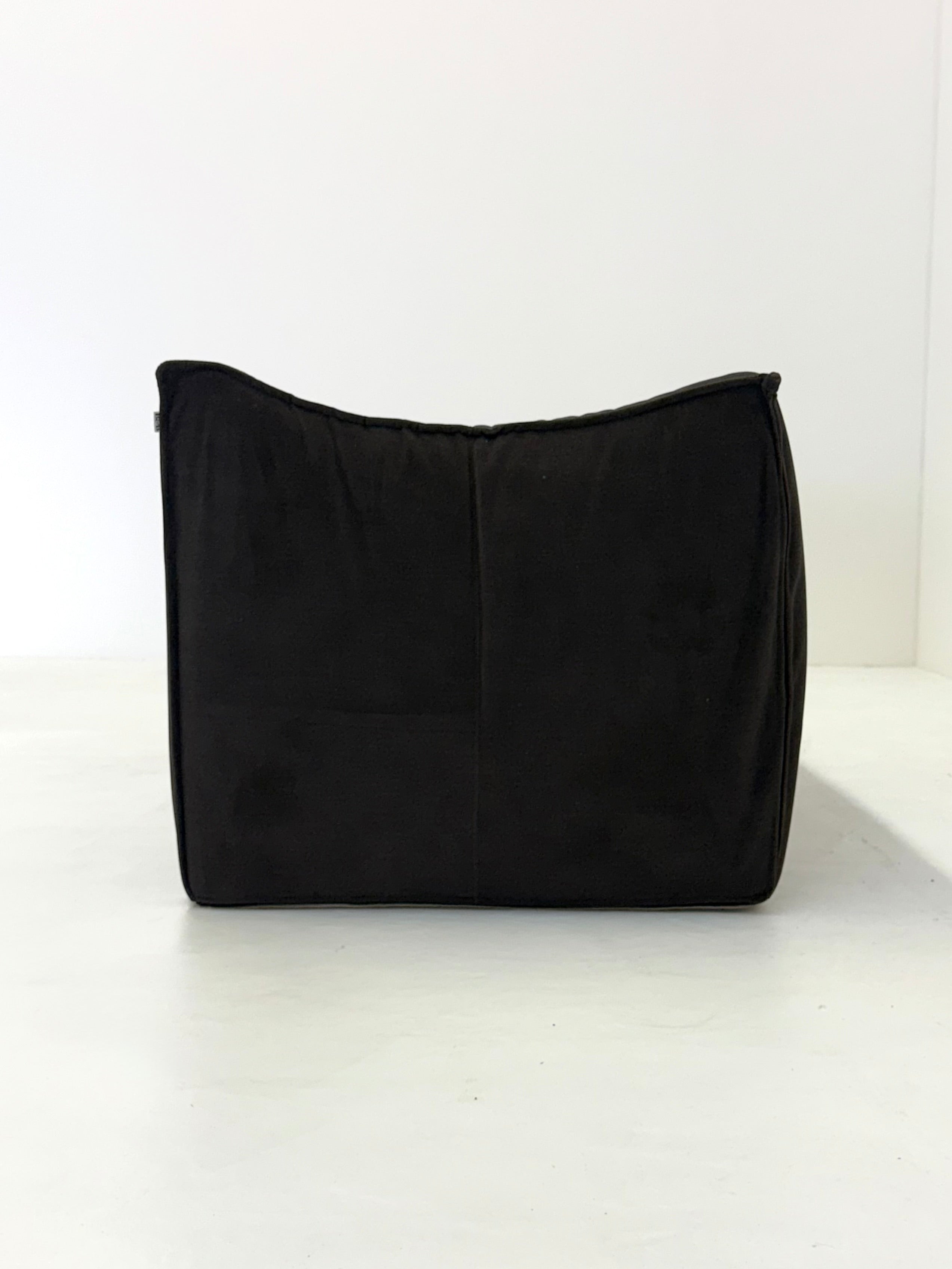 Vintage_Bambole_sofa_in_dark_brown_by_Mario_Bellini_for_B&B_Italia