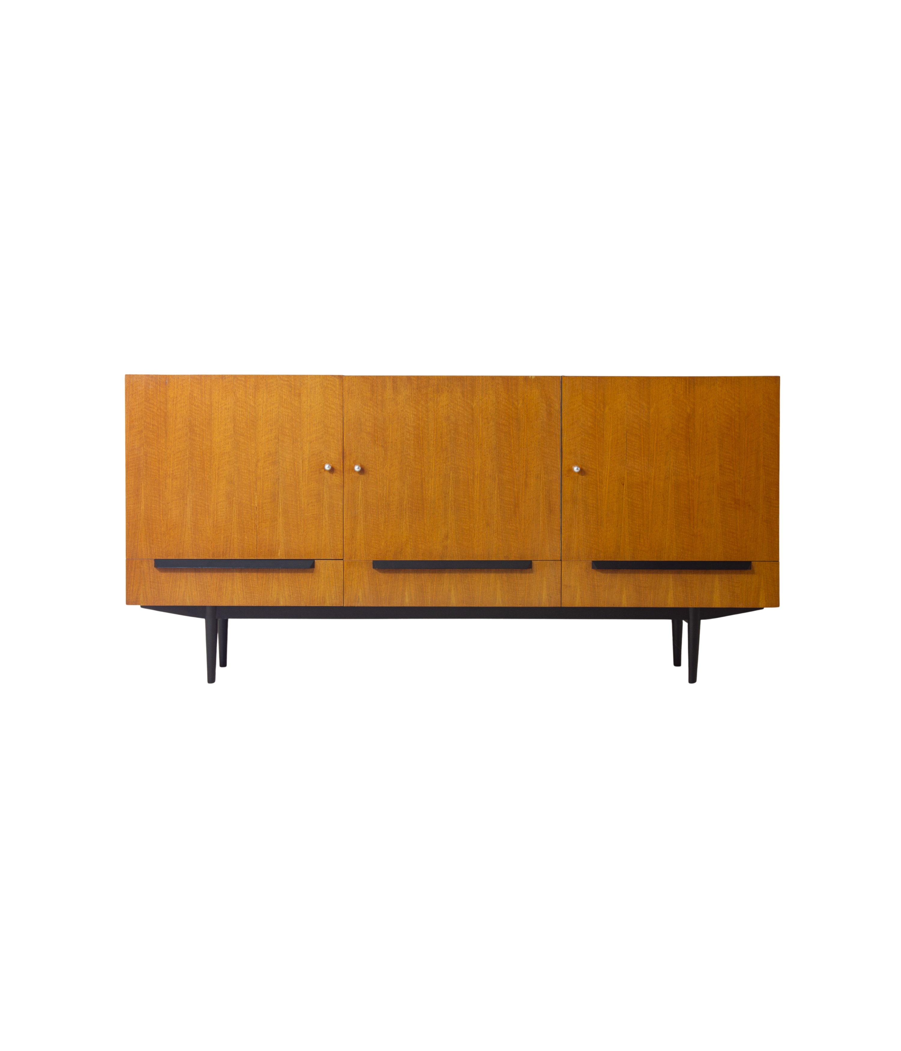 Vintage_Belgian_Mid_Century_Sideboard_in_Maple_Veneer,_1960s_Modern_Storage_Cabinet