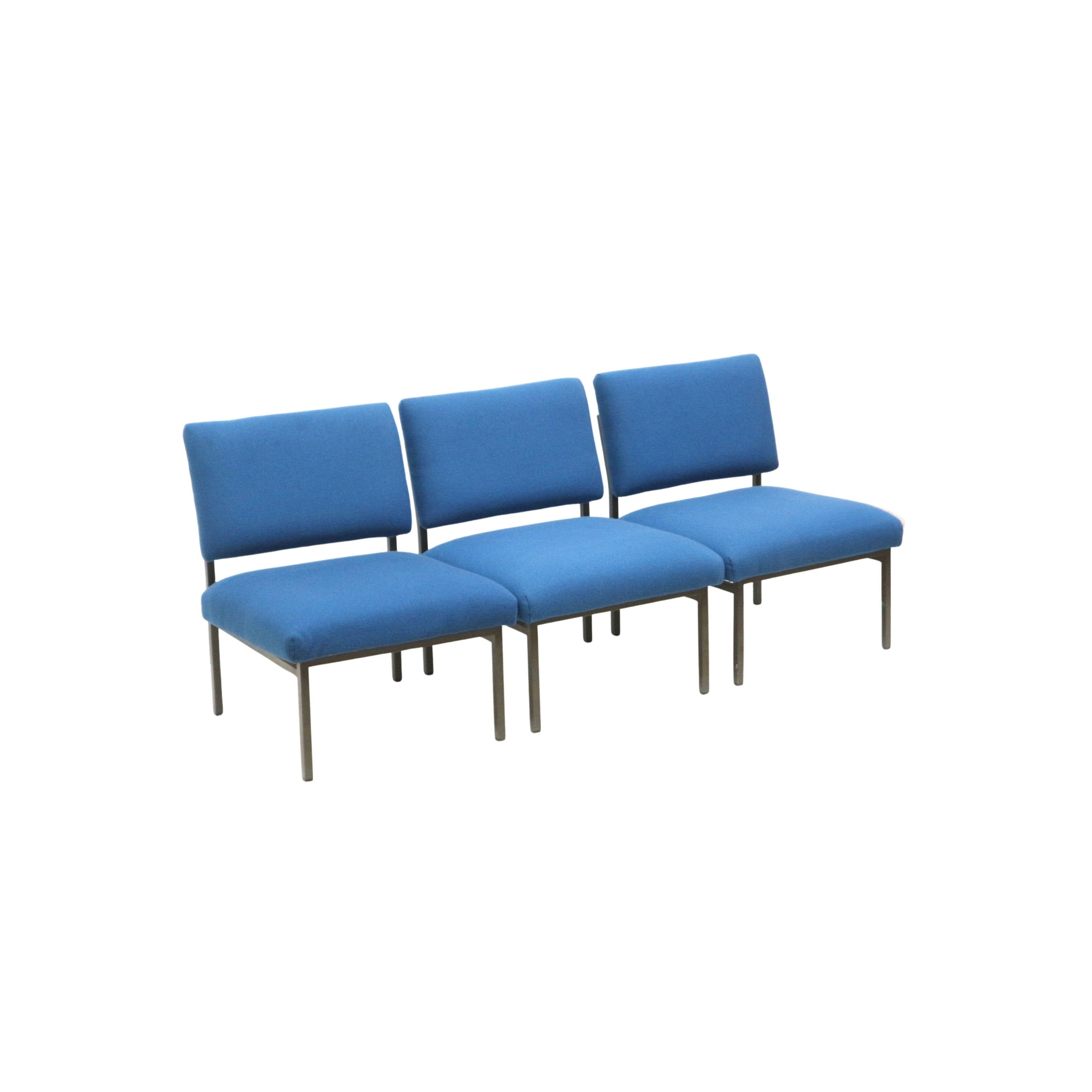 Set_of_3_Vintage_Blue_armchairs_from_the_1970s