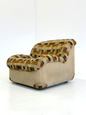 Henning_Korch_Caprice_Armchair_for_Swan