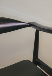 Vintage_CH35_chair_by_Hans_J._Wegner_for_Carl_Hansen_1959