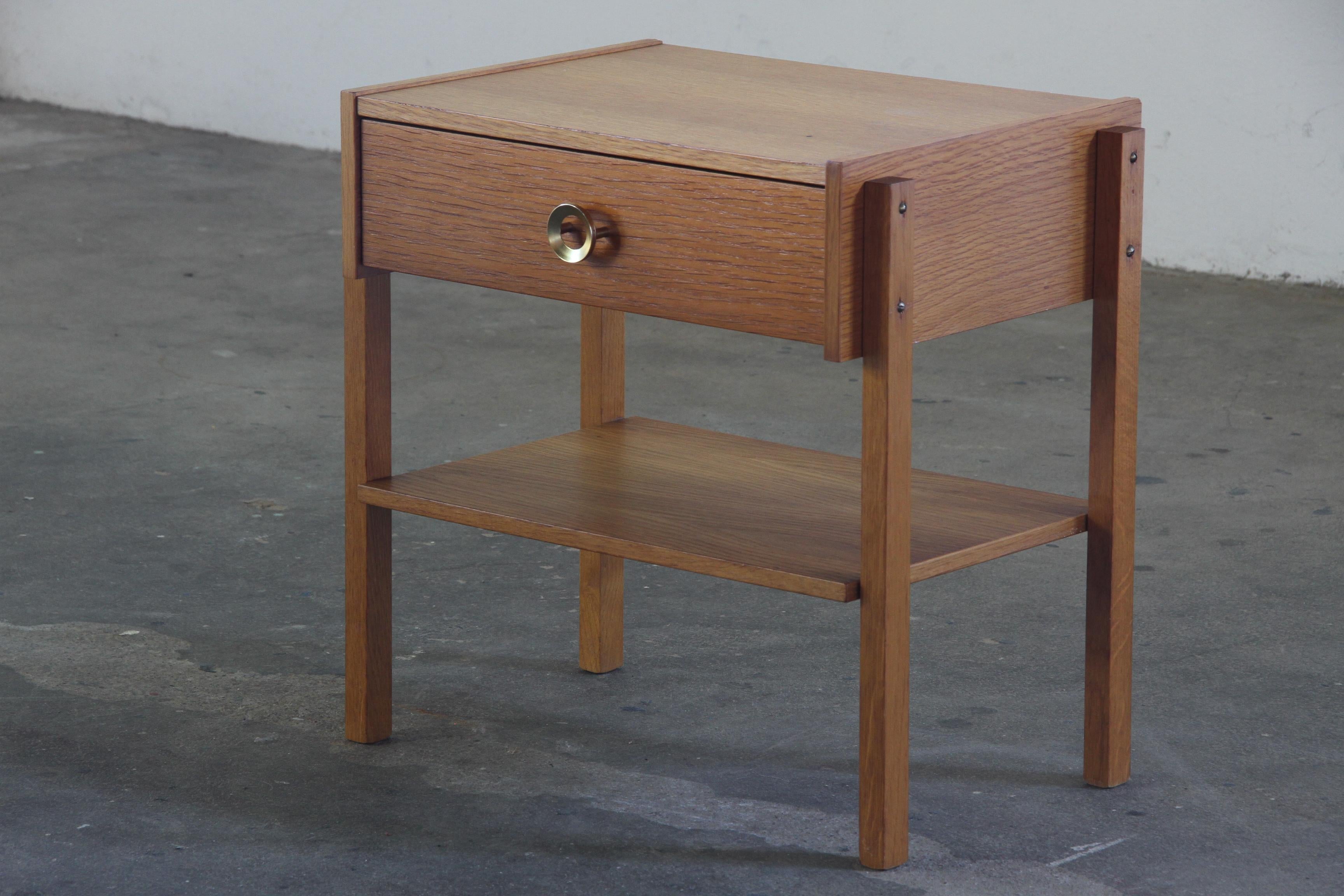 Scandinavian_Oak_Bedside_Table_with_Brass-Tone_Handle_and_Tapered_Legs,_1970s