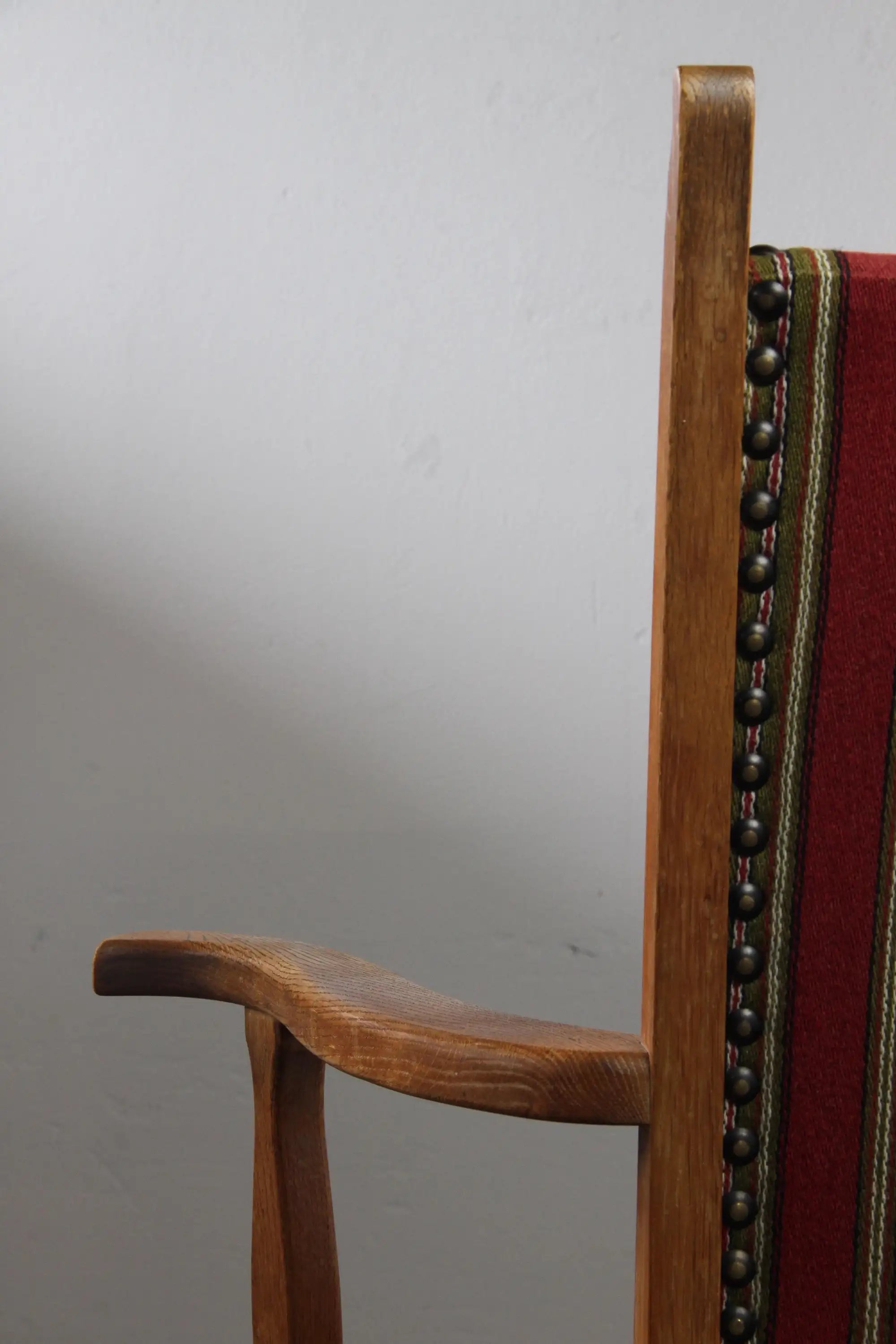 Danish_Brutalist_Sculptural_Oak_Armchair_in_the_Style_of_Henning_Kjærnulf,_1970s