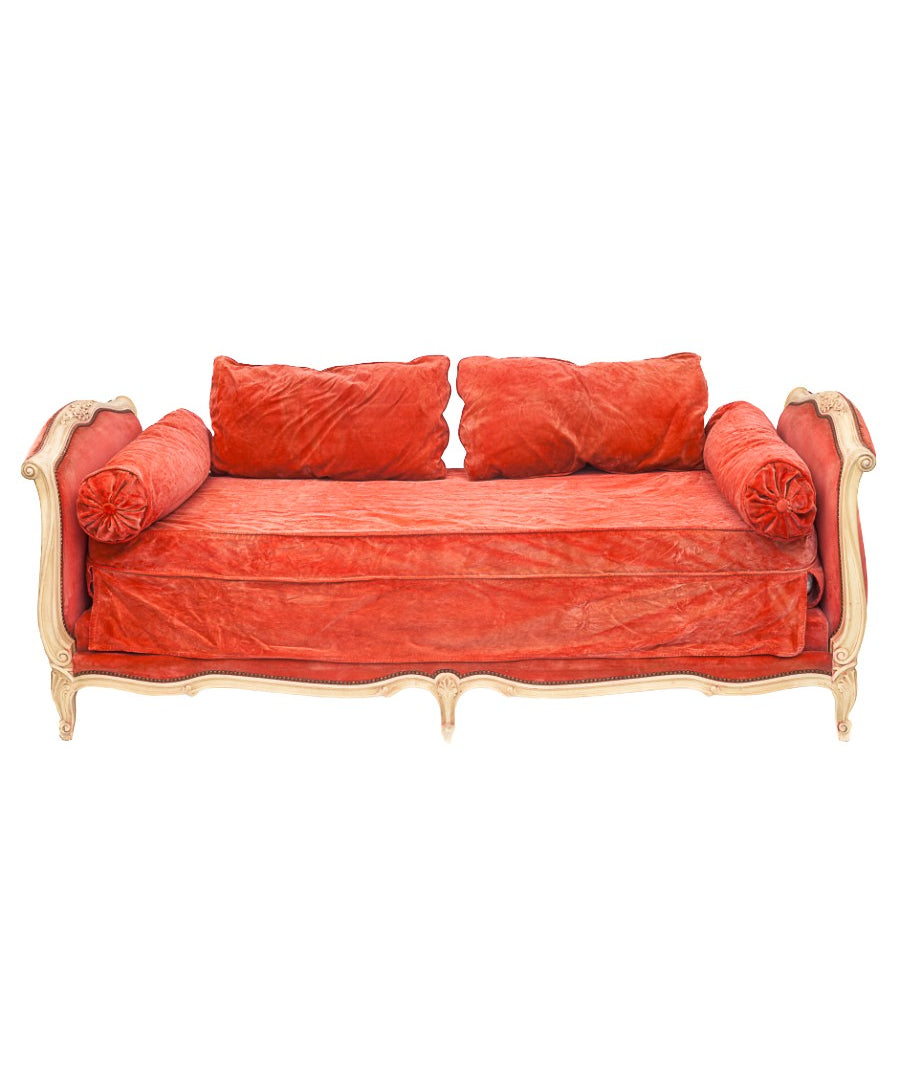 Vintage_Daybed_from_circa_1930