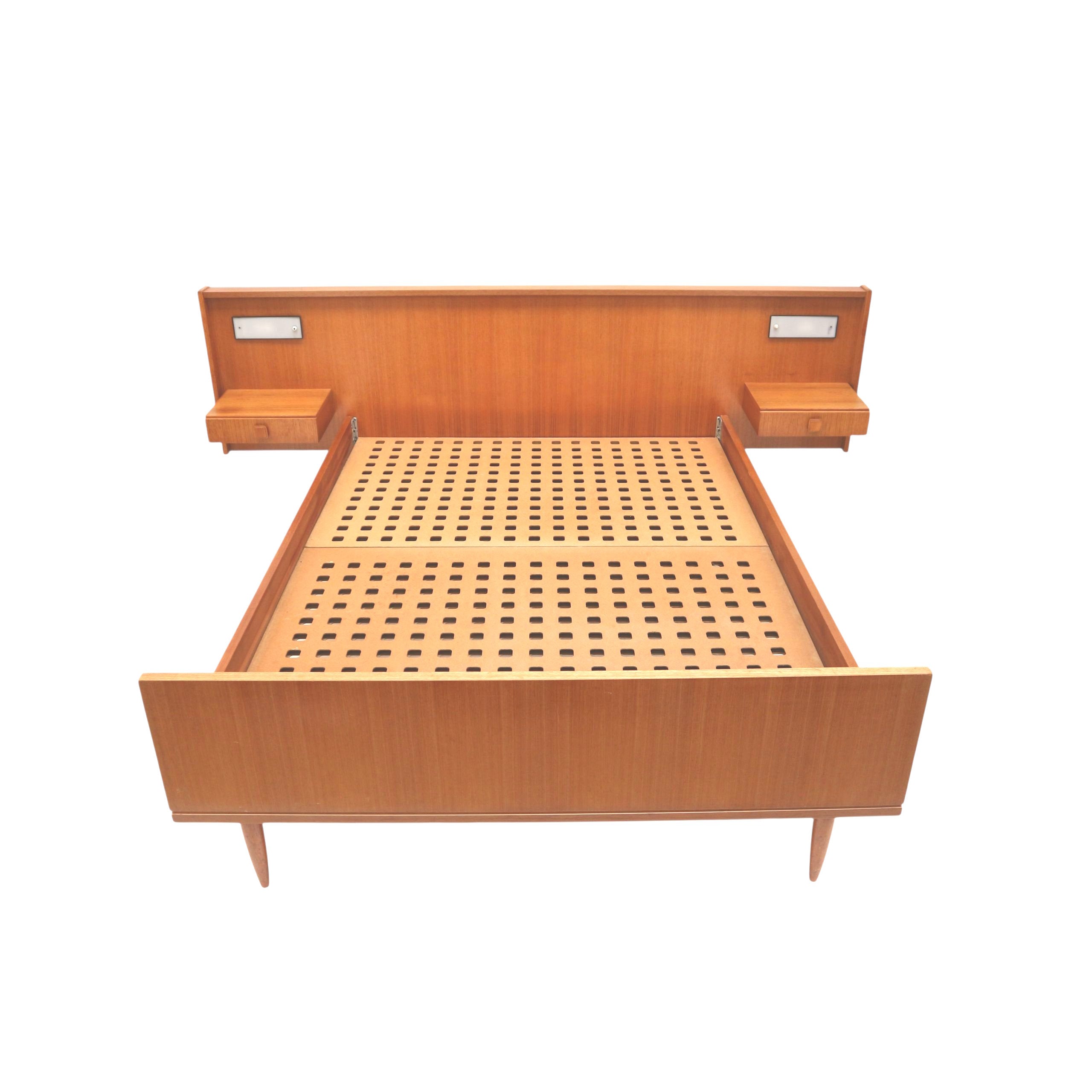 Vintage_double_bed_with_floating_nightstands_made_in_the_1960s