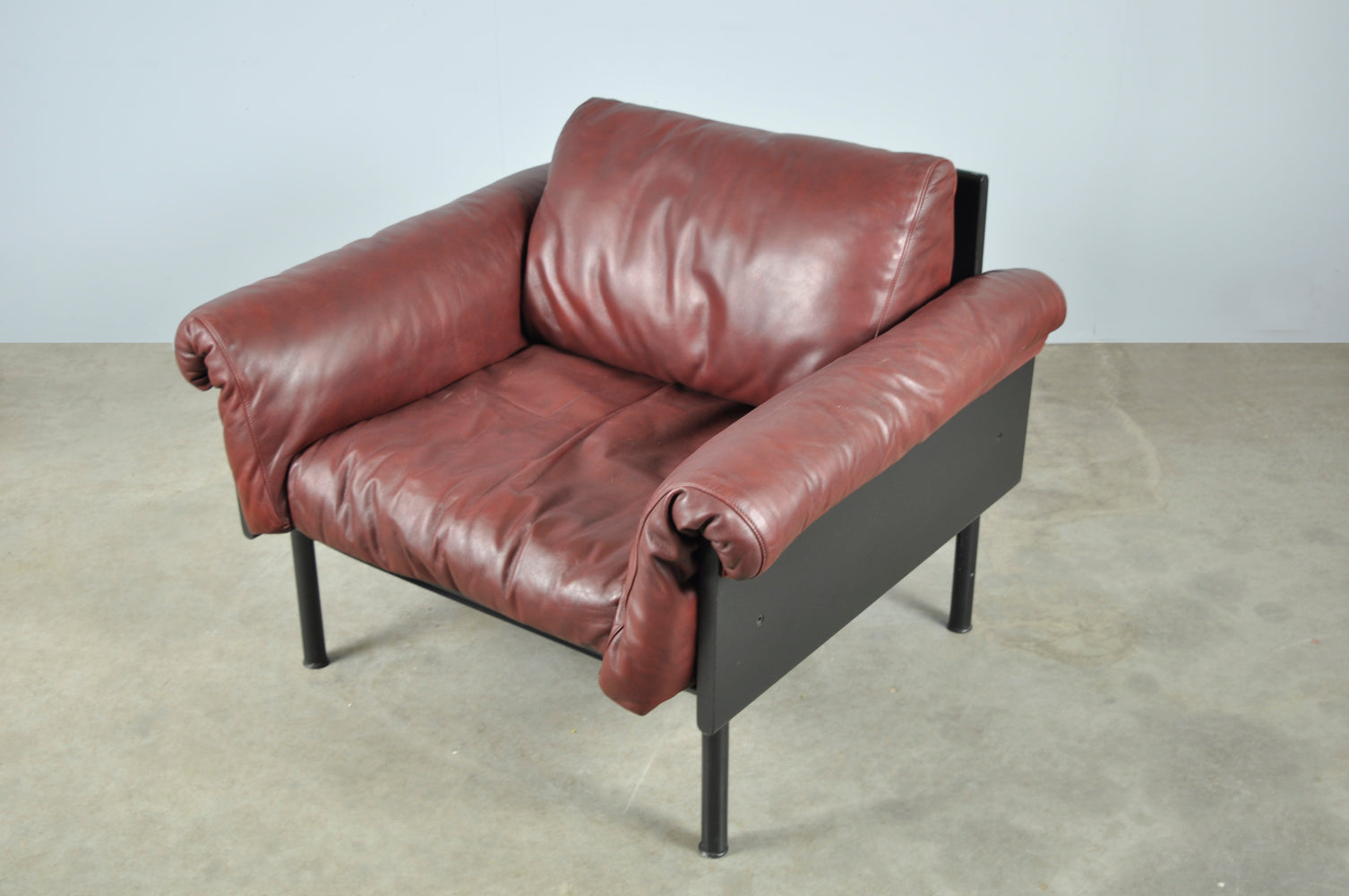 Vintage_easy_lounge_chair_Ateljee_by_Yrjö_Kukkapuro_&_HAIMI,_Finland_1960s