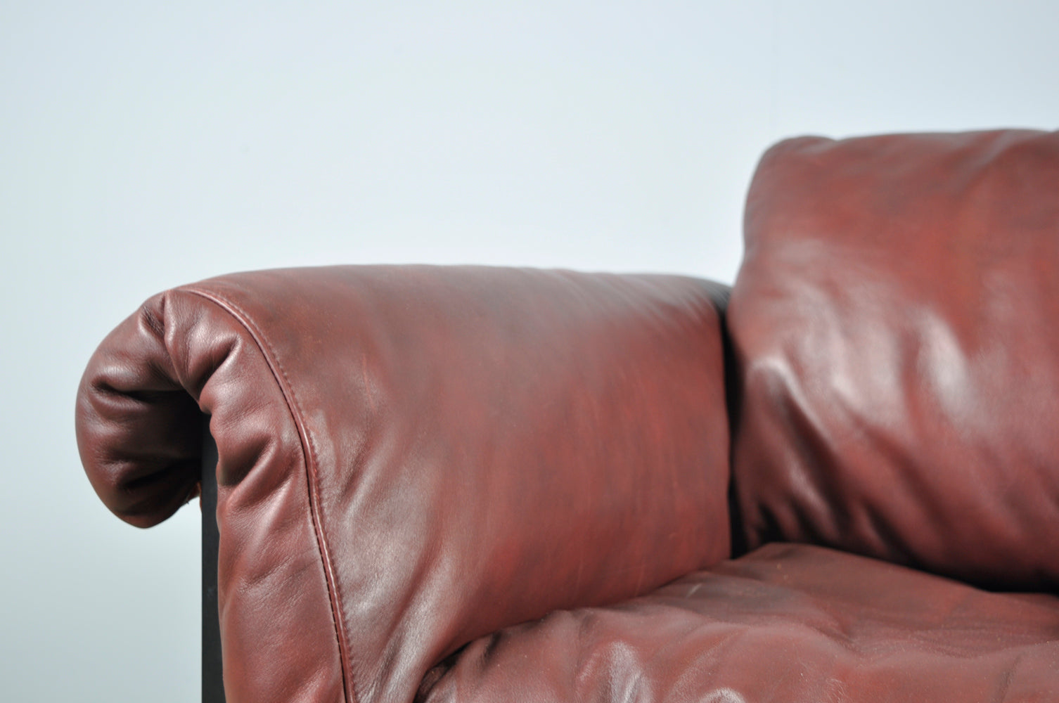 Vintage_easy_lounge_chair_Ateljee_by_Yrjö_Kukkapuro_&_HAIMI,_Finland_1960s