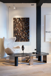 Arne_Jacobsen_Egg_Armchair_in_Sheepskin,_Scandinavian_Design_Icon
