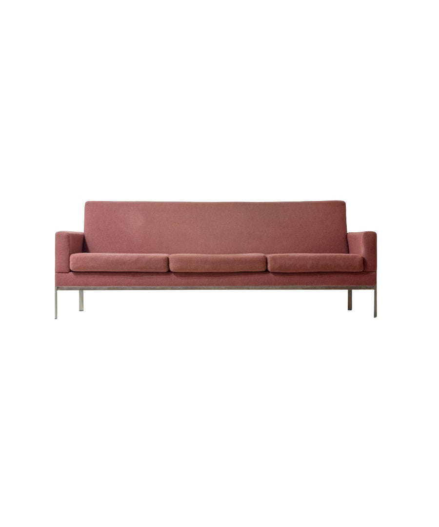 Vintage_Gelderland_3-Seater_Sofa_in_Pink_Fabric,_1960s_Dutch_Design