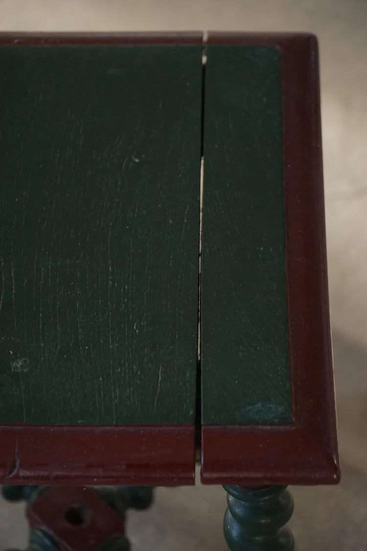 Vintage_Green_and_Red_Painted_Folk_Style_Stool