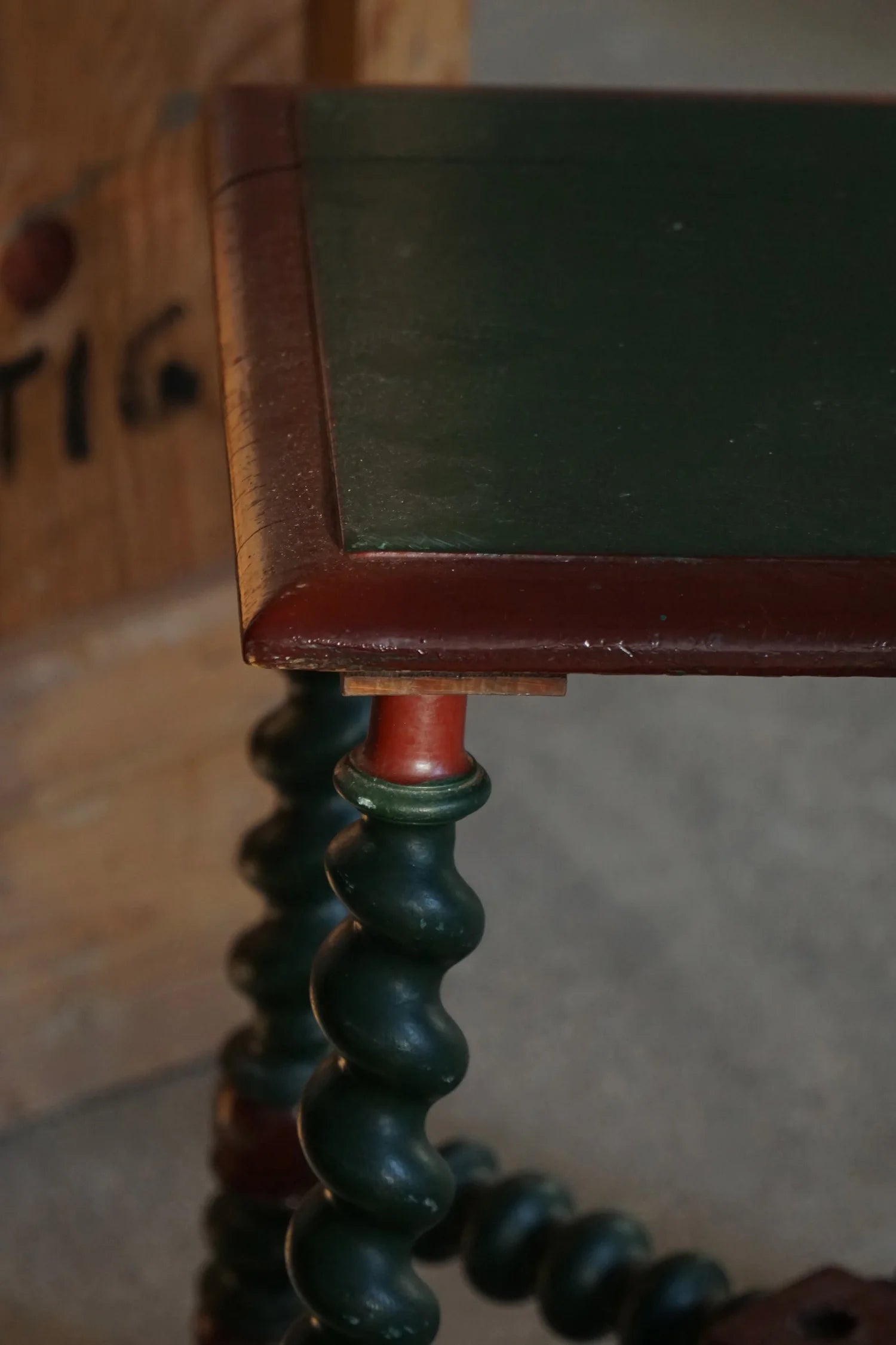 Vintage_Green_and_Red_Painted_Folk_Style_Stool
