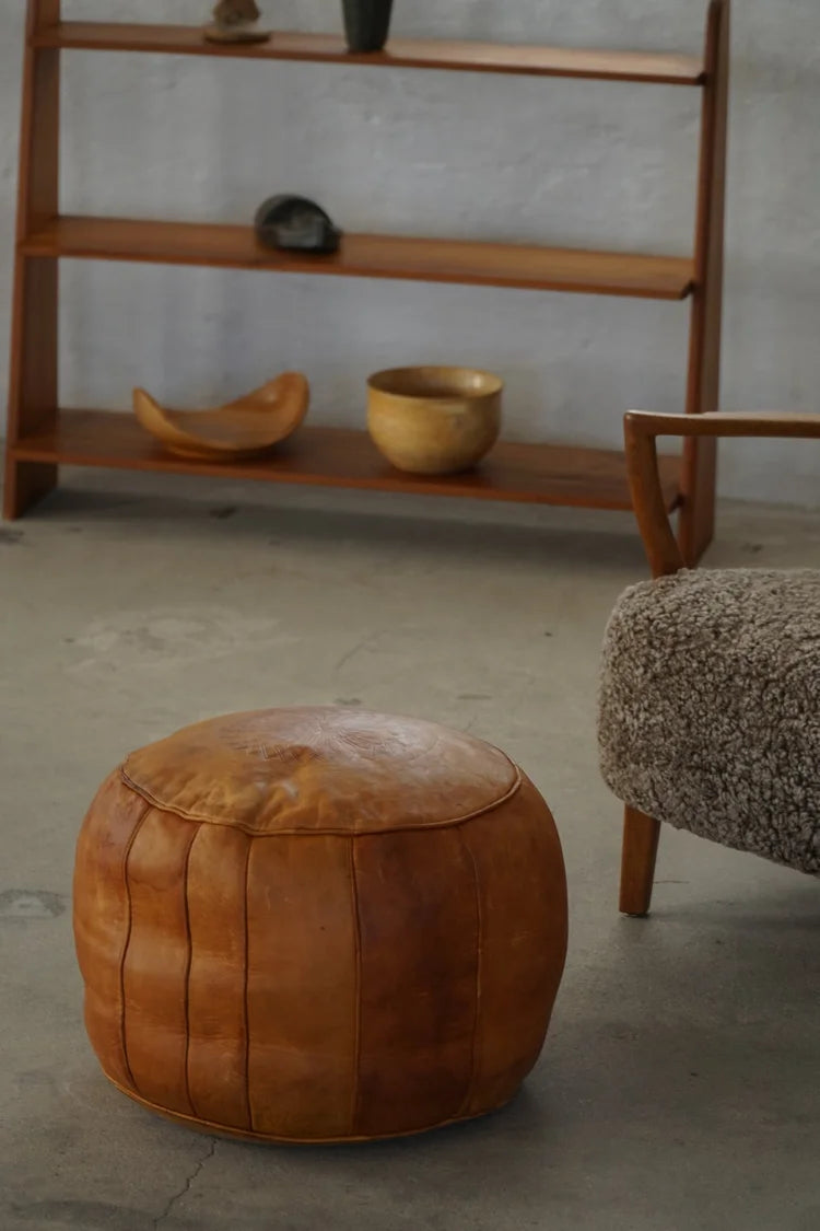 Vintage_Handcrafted_Moroccan_Leather_Pouf_in_Brown_Leather