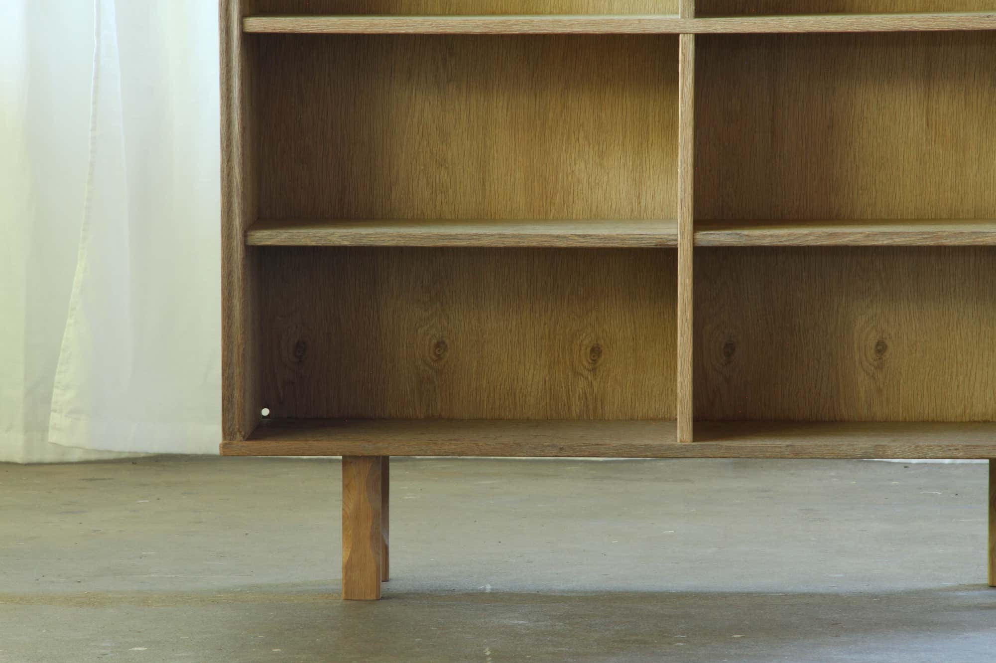Henning_Kjærnulf_Oak_Bookcase_for_Nyrup_Møbelfabrik,_Danish_Design,_1960s