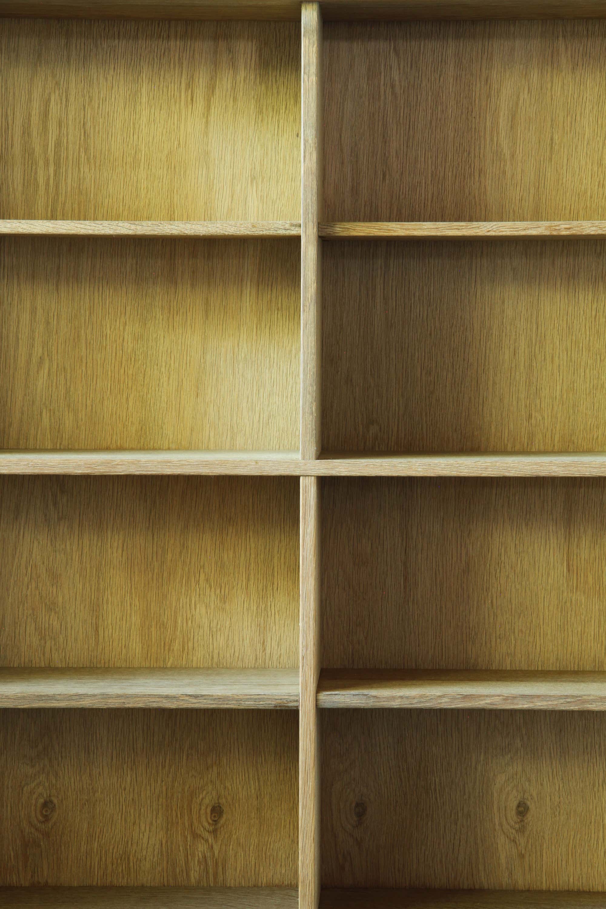 Henning_Kjærnulf_Oak_Bookcase_for_Nyrup_Møbelfabrik,_Danish_Design,_1960s
