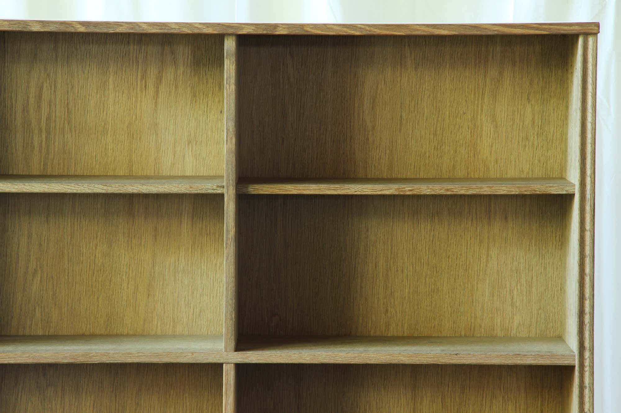Henning_Kjærnulf_Oak_Bookcase_for_Nyrup_Møbelfabrik,_Danish_Design,_1960s