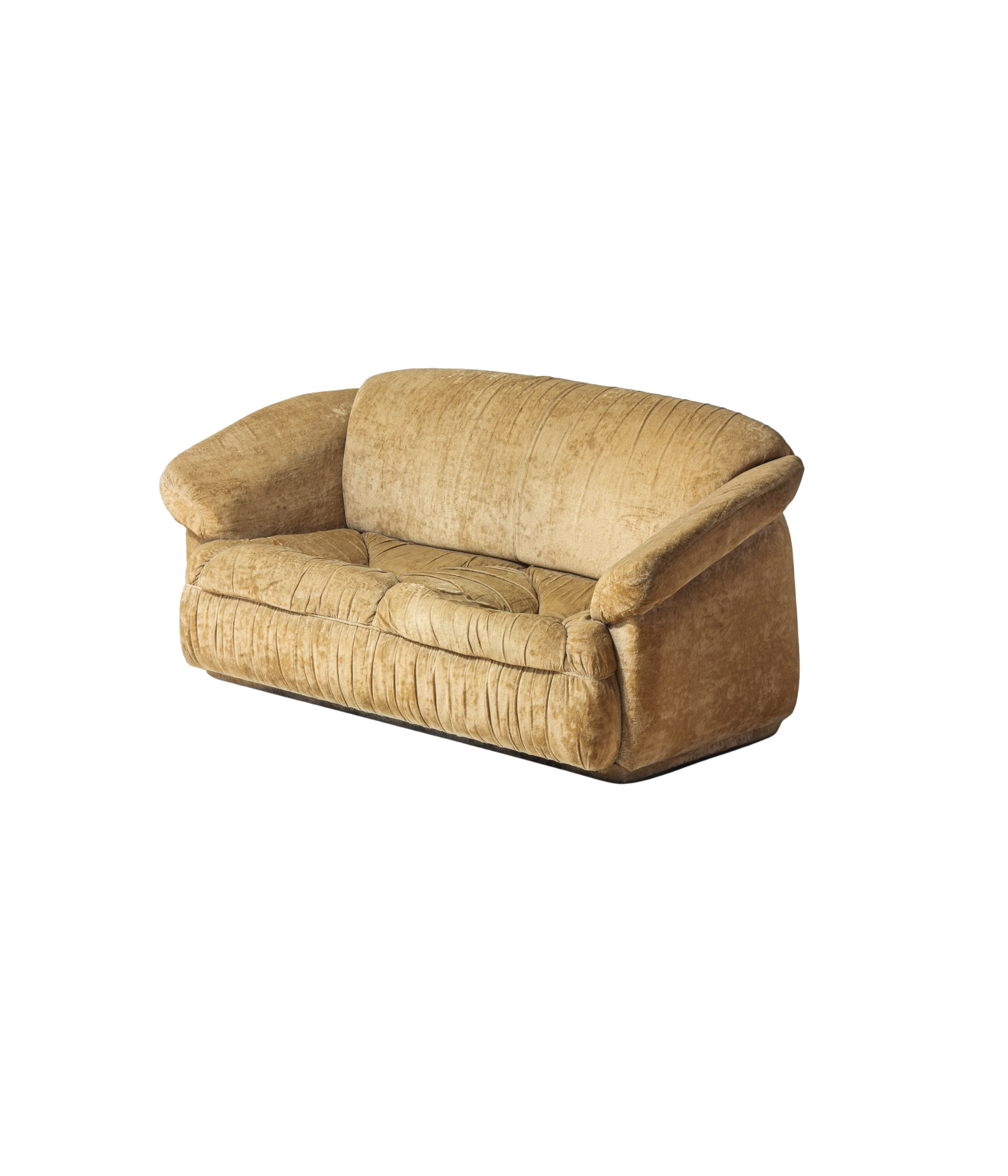 Vintage_Italian_Two_Seater_Plush_Sofa,_Beige_Low_Profile_Lounge_Sofa,_1970s_Mid_Century_Modern