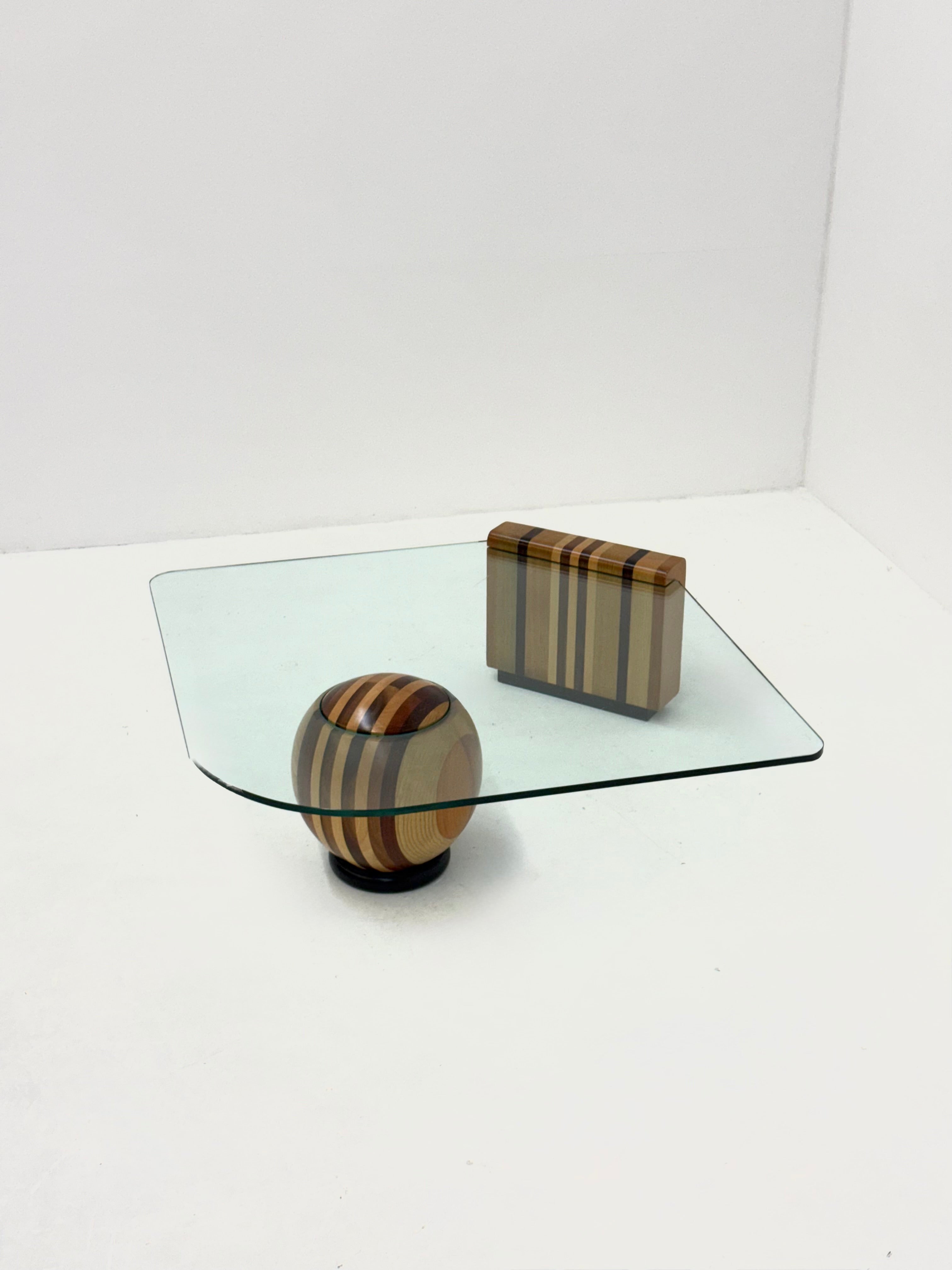 1970s_Metafora_Coffee_Table_by_Massimo_and_Lella_Vignelli_for_Casigliani,_Italy