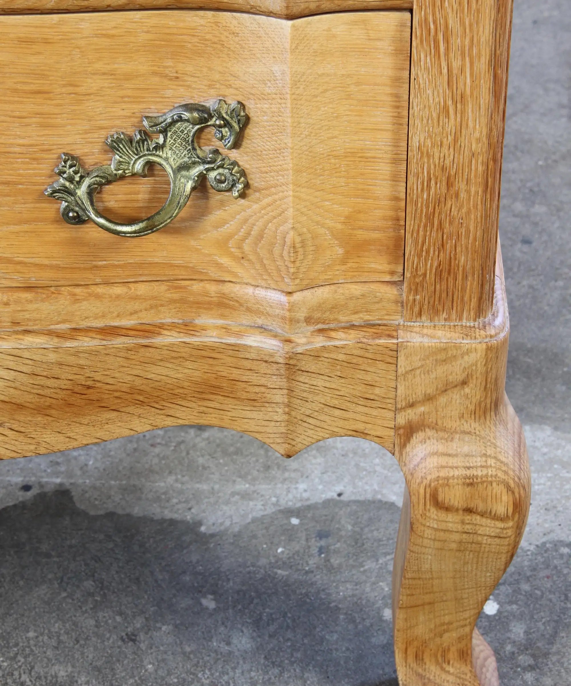 Mid-20th-Century_Danish_Oak_Chest_of_Drawers_with_Carved_Fronts_and_Cabriole_Legs,_Rococo_Revival_Style