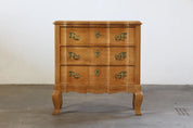 Mid-20th-Century_Danish_Oak_Chest_of_Drawers_with_Carved_Fronts_and_Cabriole_Legs,_Rococo_Revival_Style