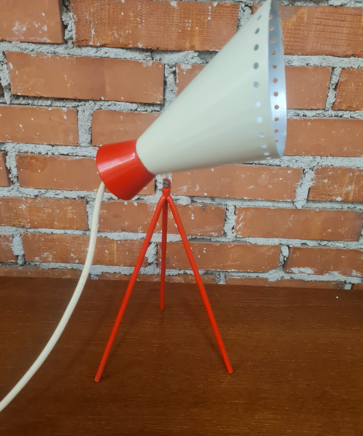 Vintage_Model_1618_Table_Lamp_by_Josef_Hůrka_for_Napako,_1954