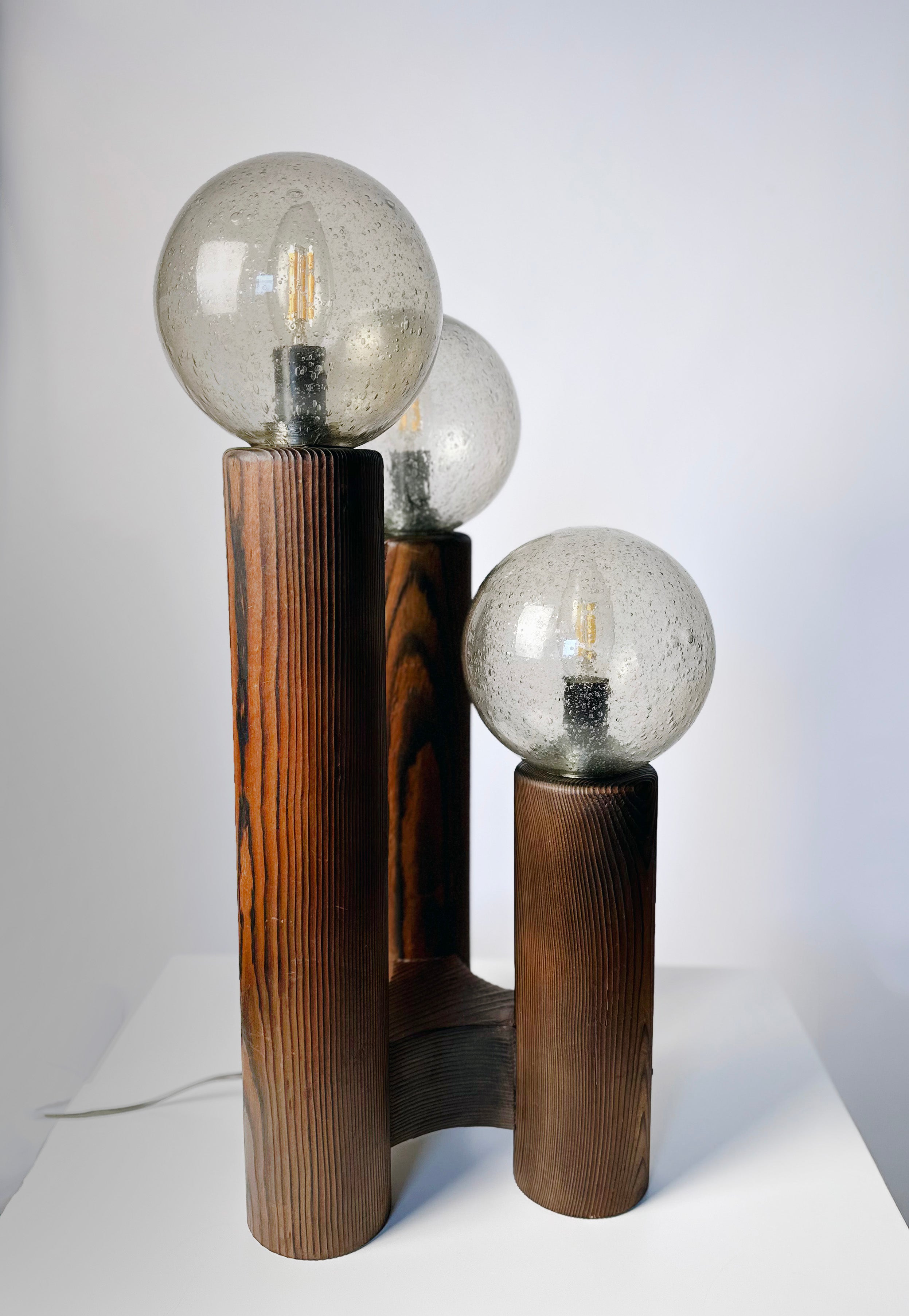 Temde_Leuchten_Model_19_Table_Lamp_in_Wood_and_Hand-Blown_Glass