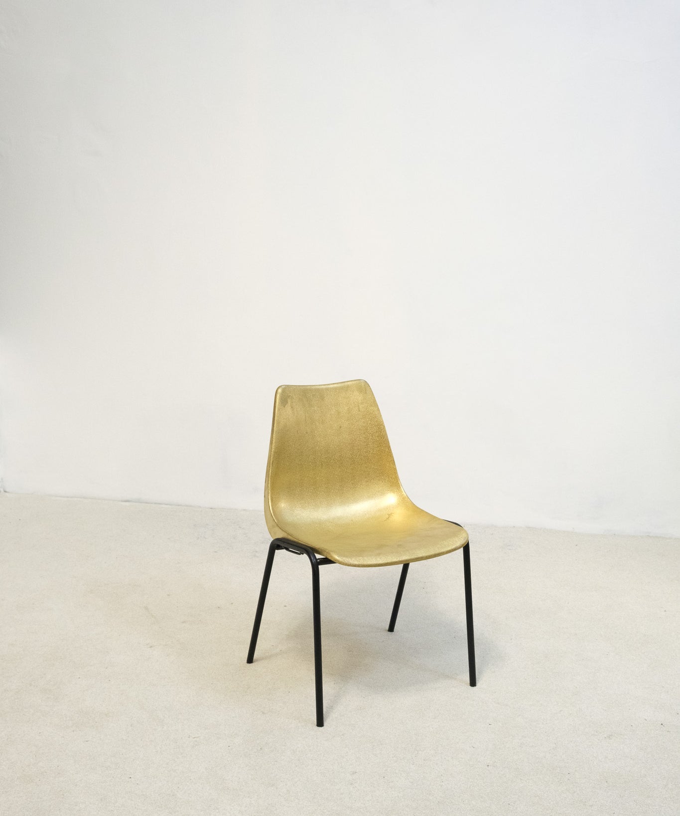 Vintage_molded_stacking_chair_from_Hiller_Germany