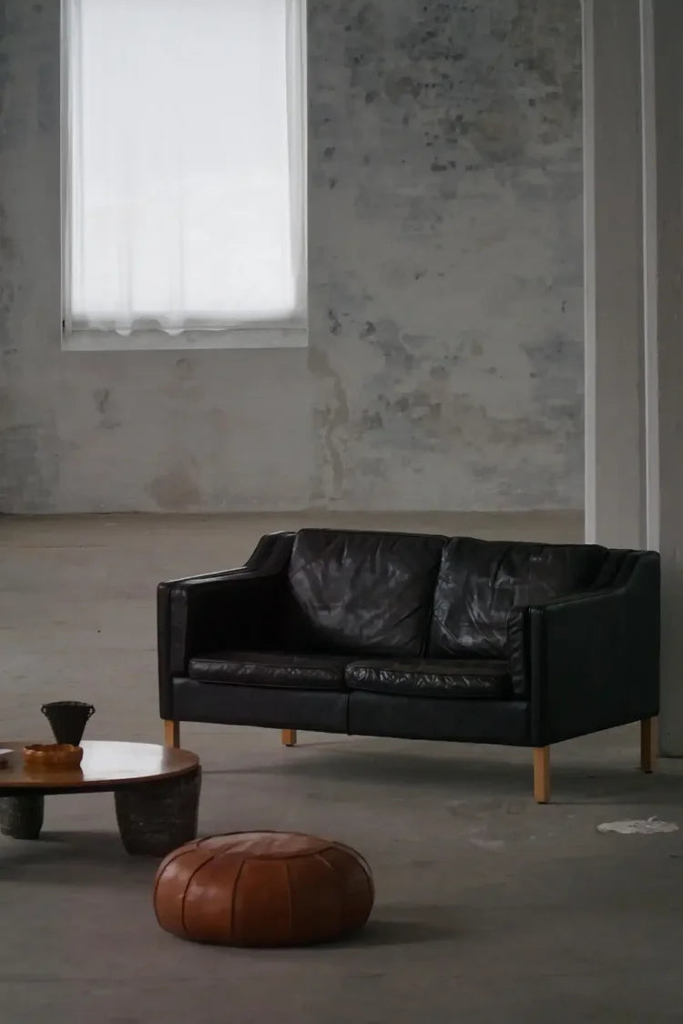 Vintage_Moroccan_Cognac_Leather_Pouf