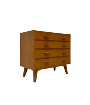 Vintage_Oak_Chest_of_Drawers_with_Tapered_Legs_and_Five_Drawers,_Mid-Century_Modern,_1960s