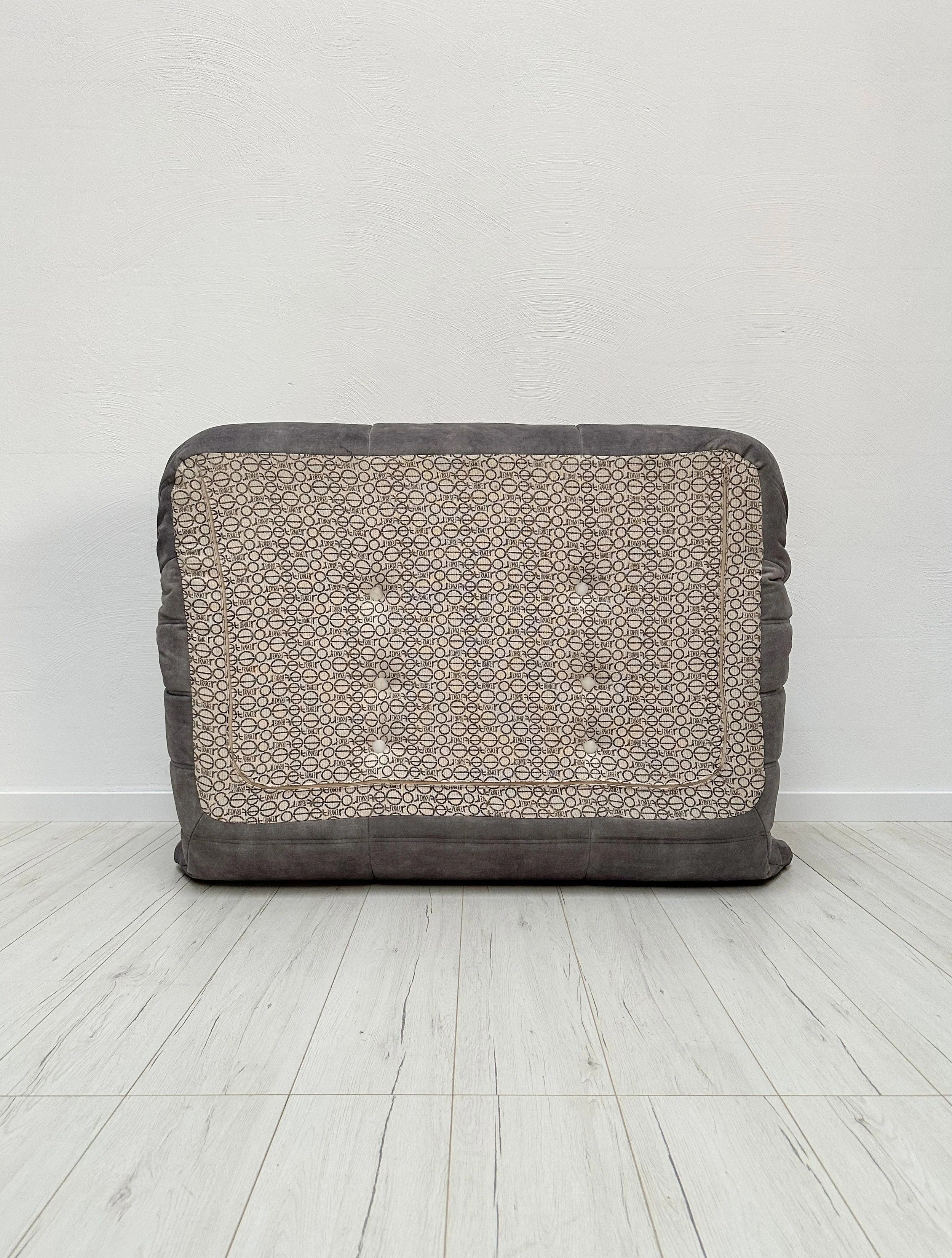 Original_Togo_Two-Seater_Sofa_by_Michel_Ducaroy_for_Ligne_Roset,_Grey_Velvet_Upholstery,_French_Modern_Design