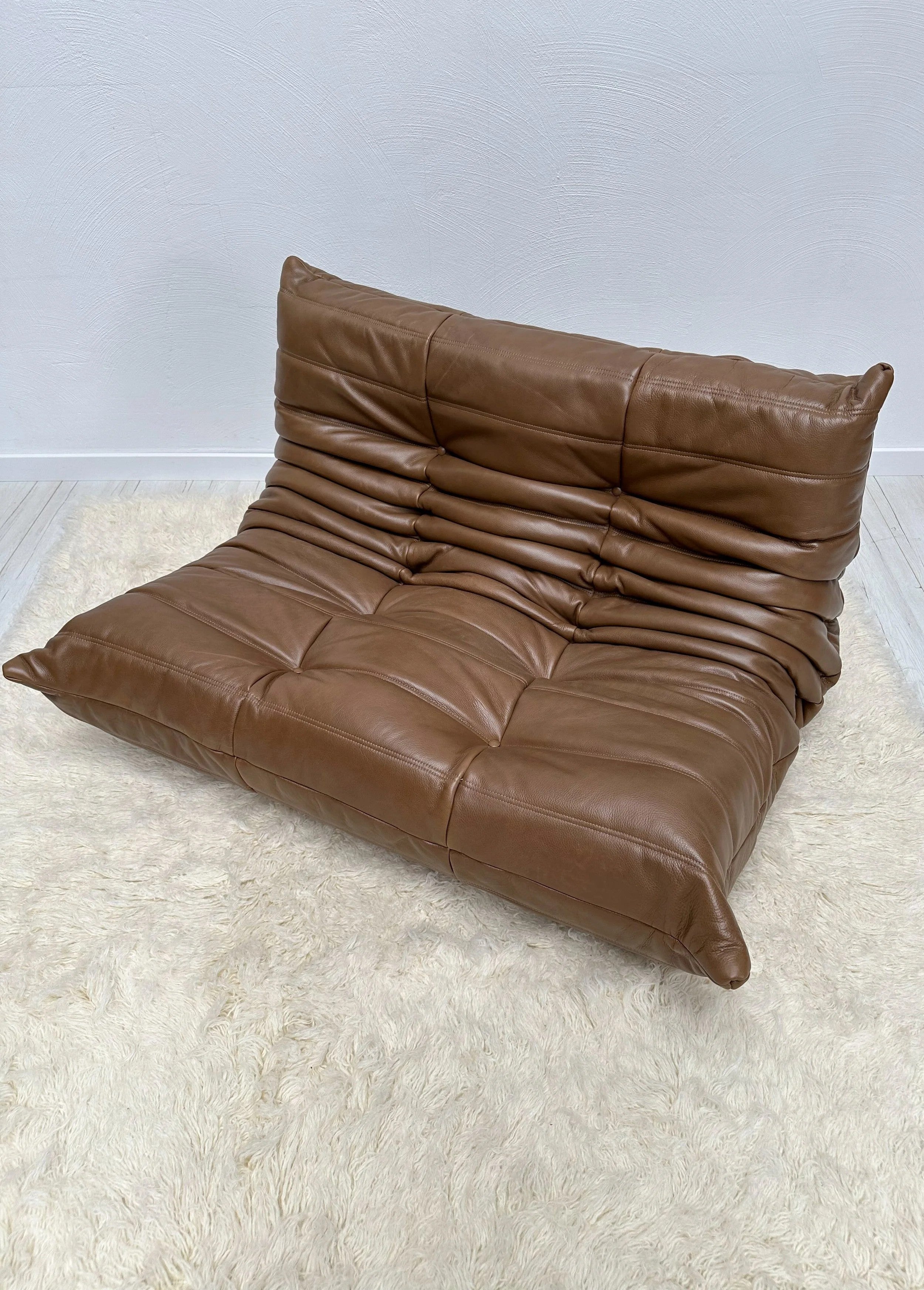 Original_Togo_Two-Seater_Sofa_by_Michel_Ducaroy_for_Ligne_Roset,_Brown_Leather,_French_Modern_Design