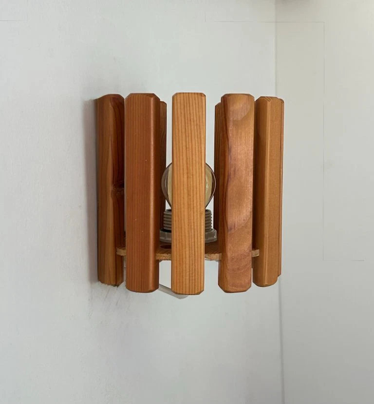 Vintage_Pine_Wood_Wall_Sconce,_Sweden_1970s