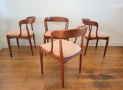 Set_of_4_vintage_dining_chairs_by_Johannes_Andersen_for_Uldum