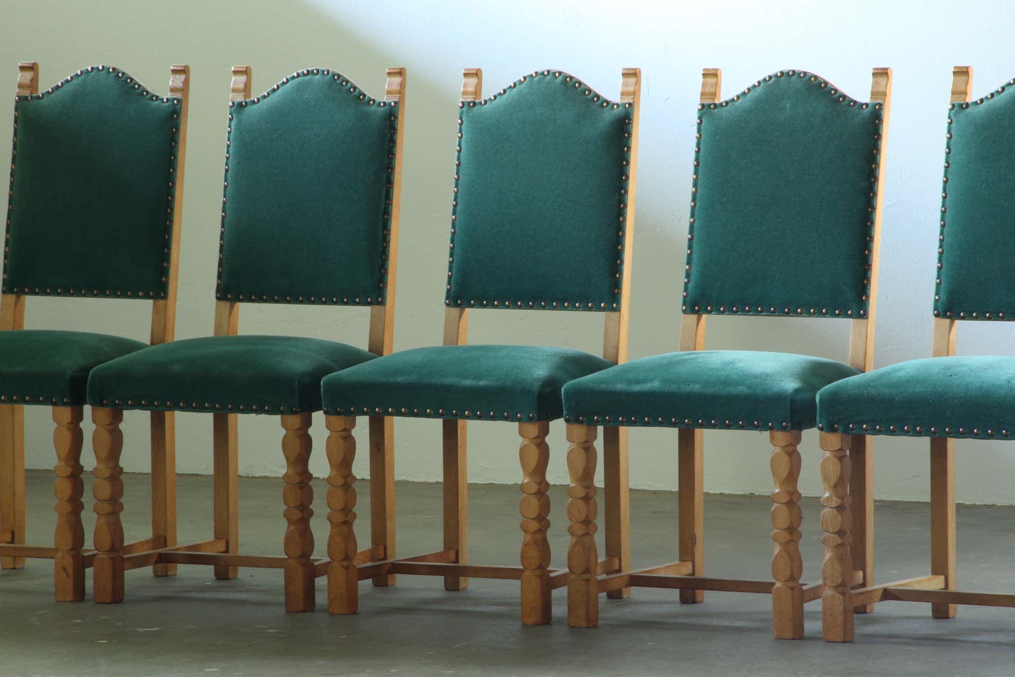 Set_of_4_Scandinavian_Brutalist_Dining_Chairs_in_Oak_with_Green_Upholstery,_1960s
