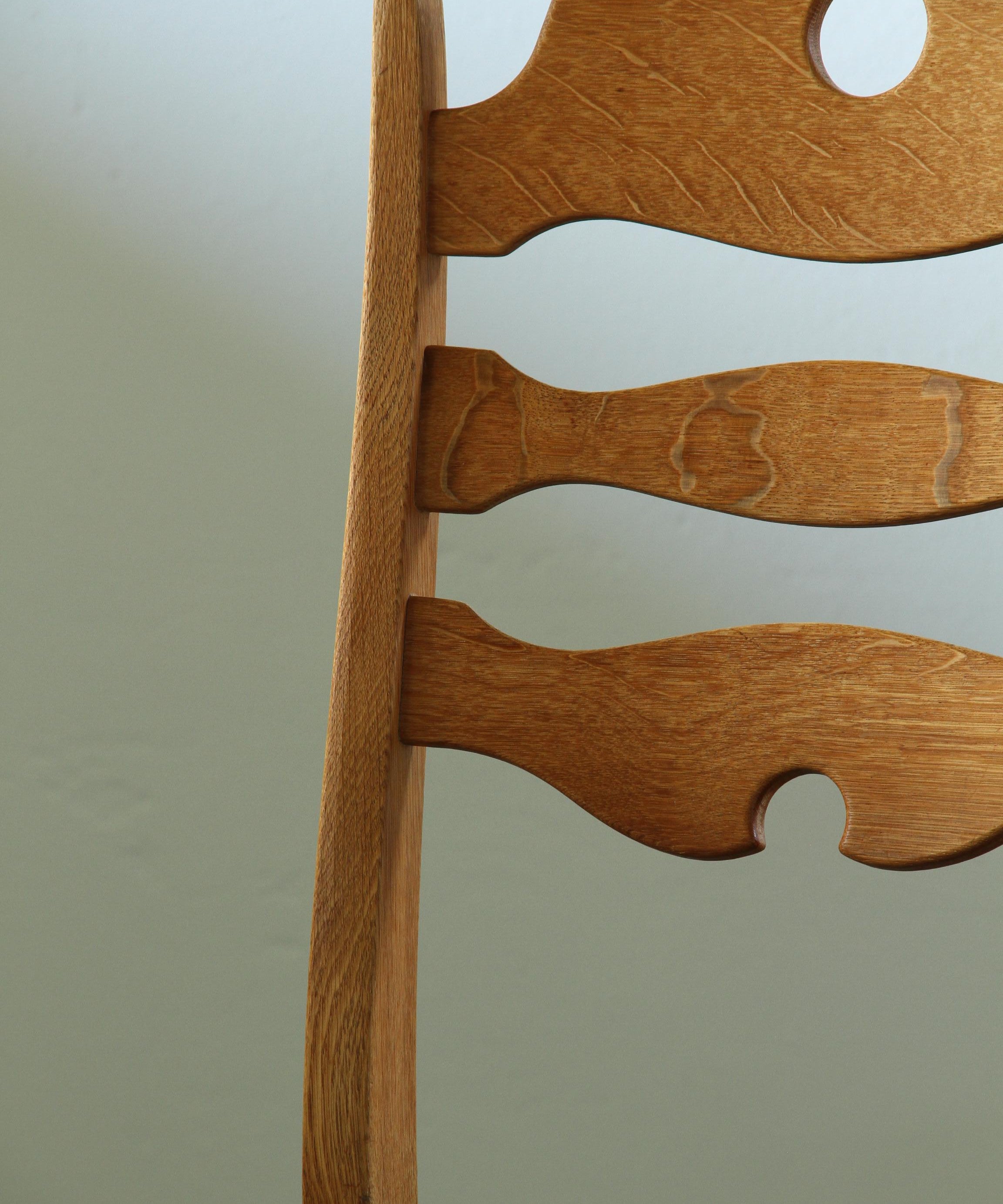 Set_of_6_Henning_Kjærnulf_Razorblade_High-Back_Oak_Dining_Chairs,_Denmark,_1960s
