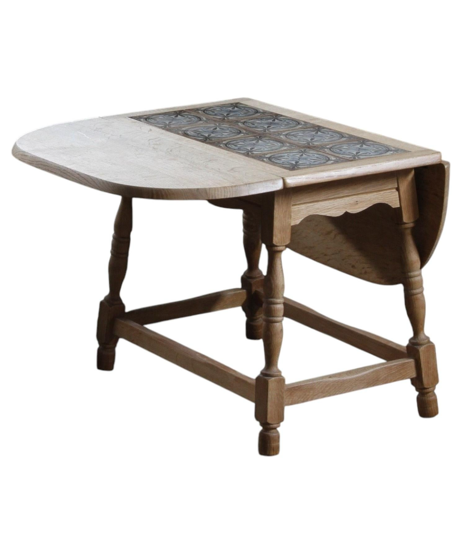 Vintage_Solid_Oak_Drop-Leaf_Coffee_Table_with_Decorative_Ceramic_Tiles_and_Turned_Legs