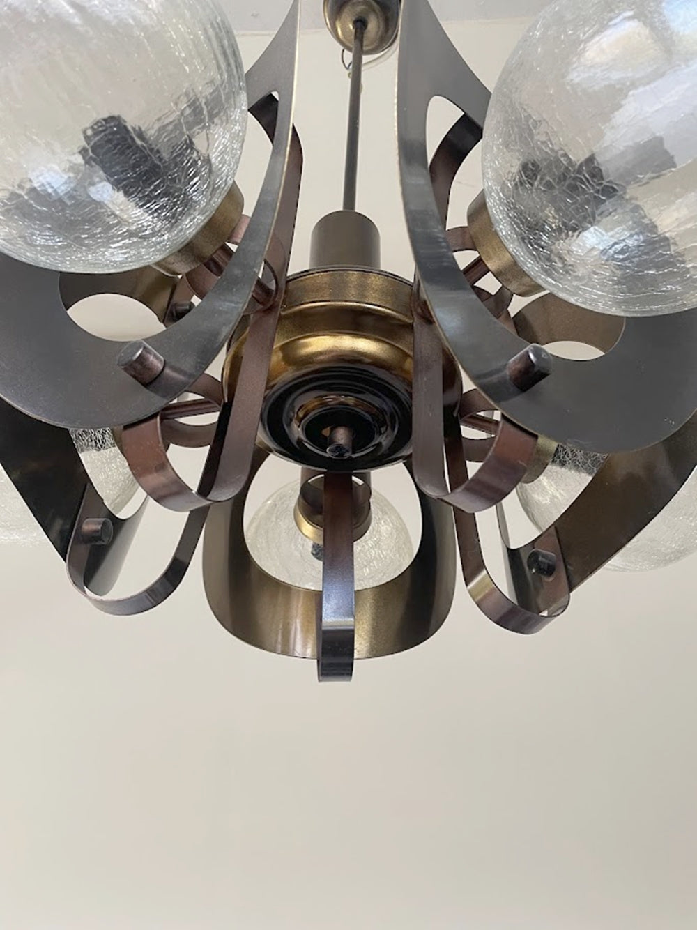 Vintage_Space_Age_Yugoslavian_Chandelier_with_tri-tone
