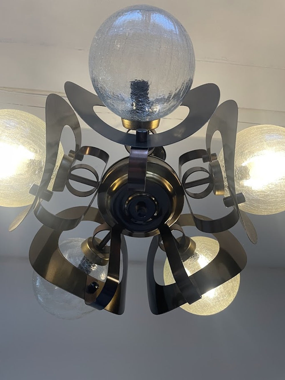 Vintage_Space_Age_Yugoslavian_Chandelier_with_tri-tone