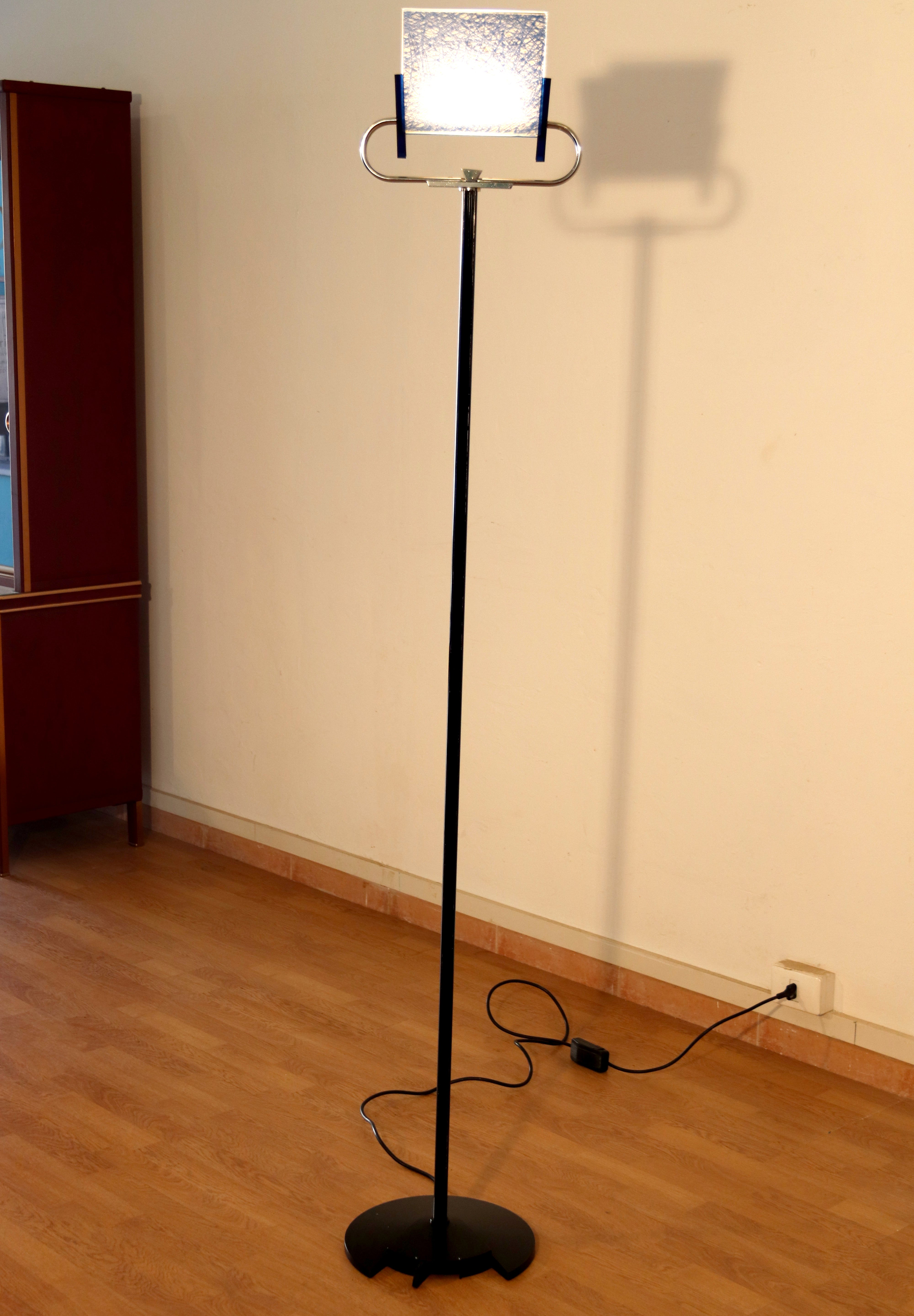 Perry_King_&_Santiago_Miranda_Triana_Floor_Lamp_for_Arteluce,_1985